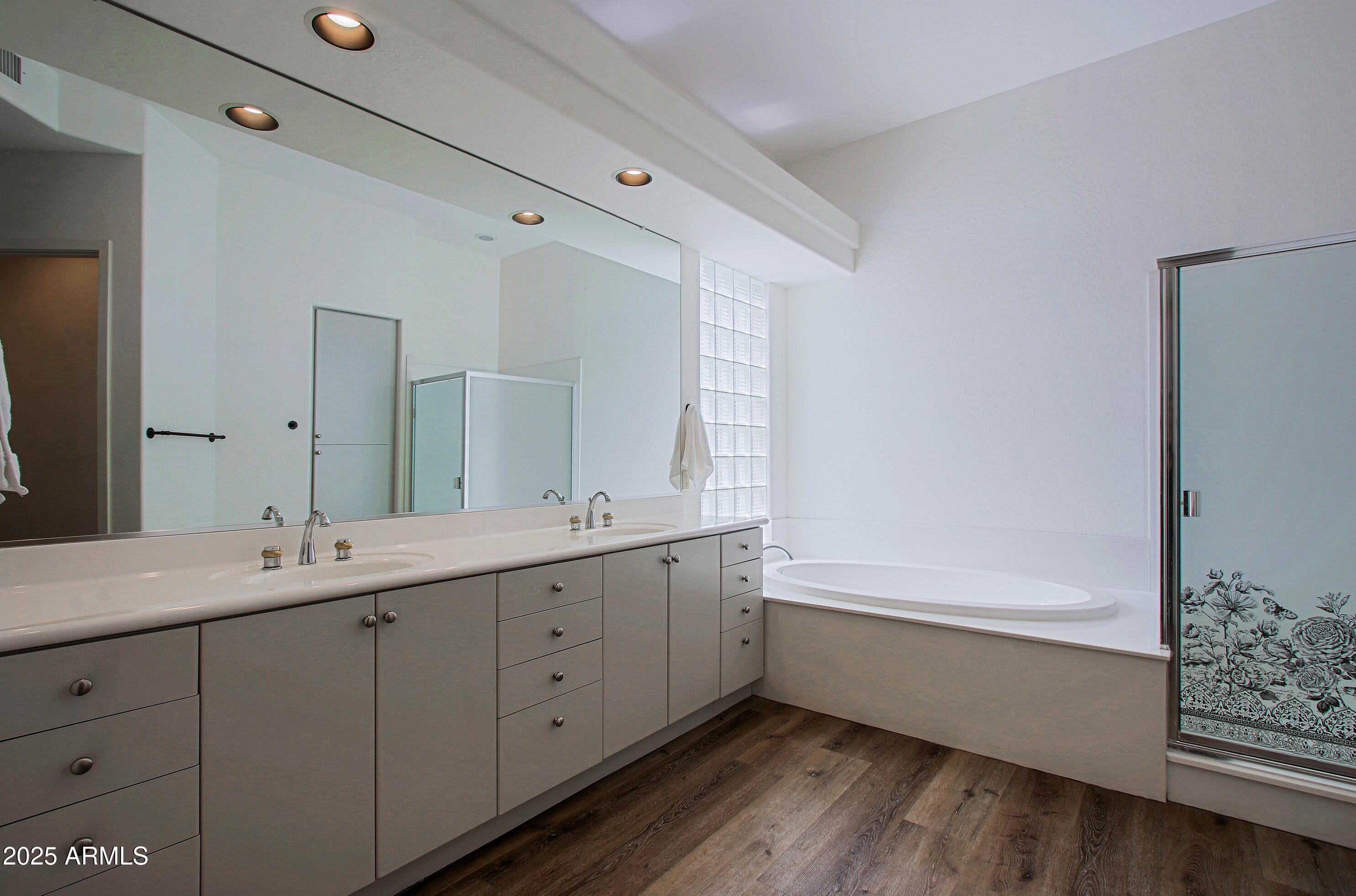 9455 E CAVALRY Drive