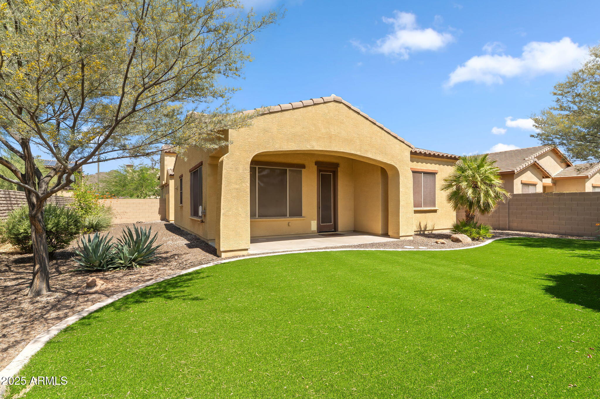 13695 W JESSE RED Drive