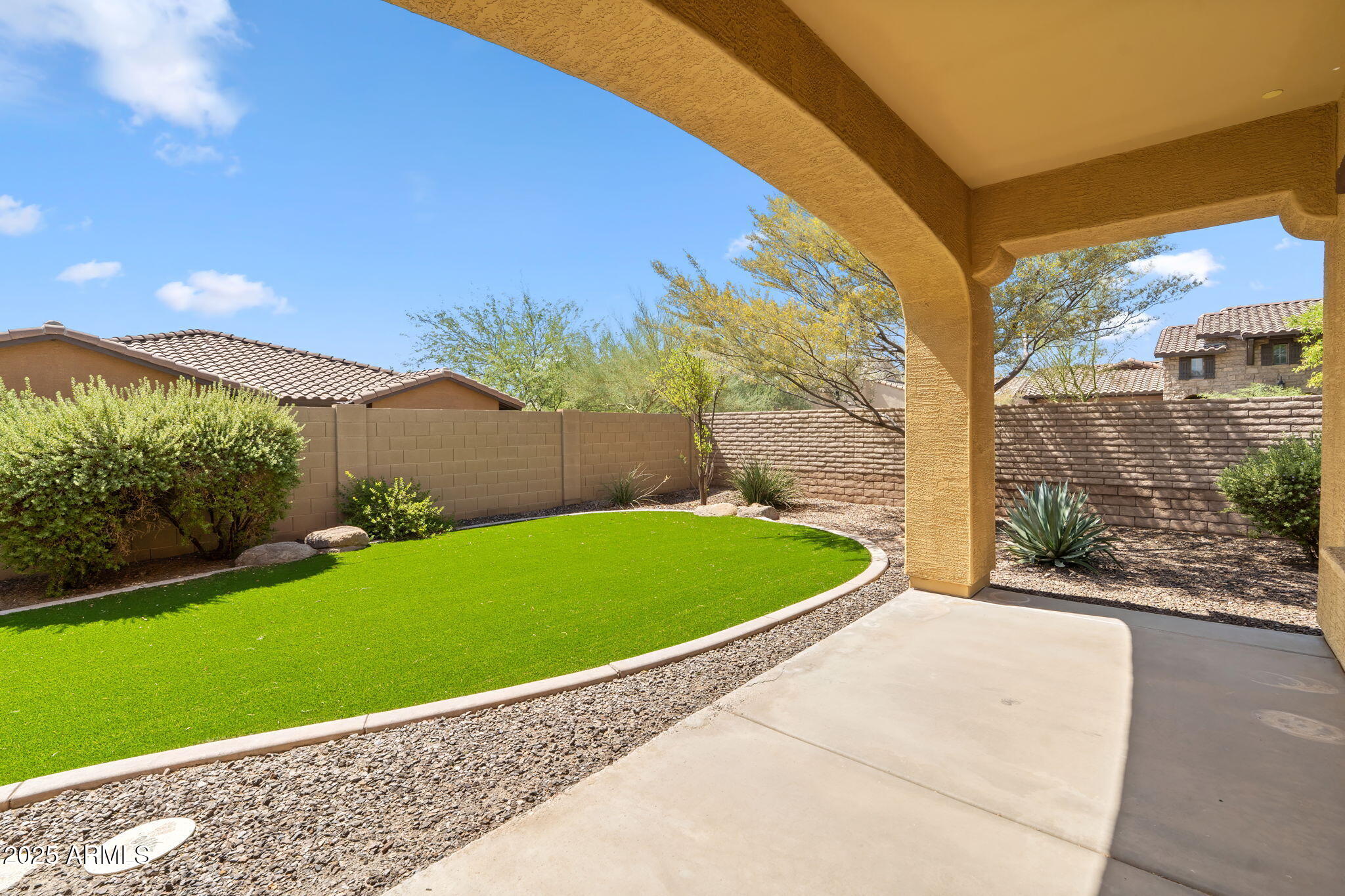 13695 W JESSE RED Drive