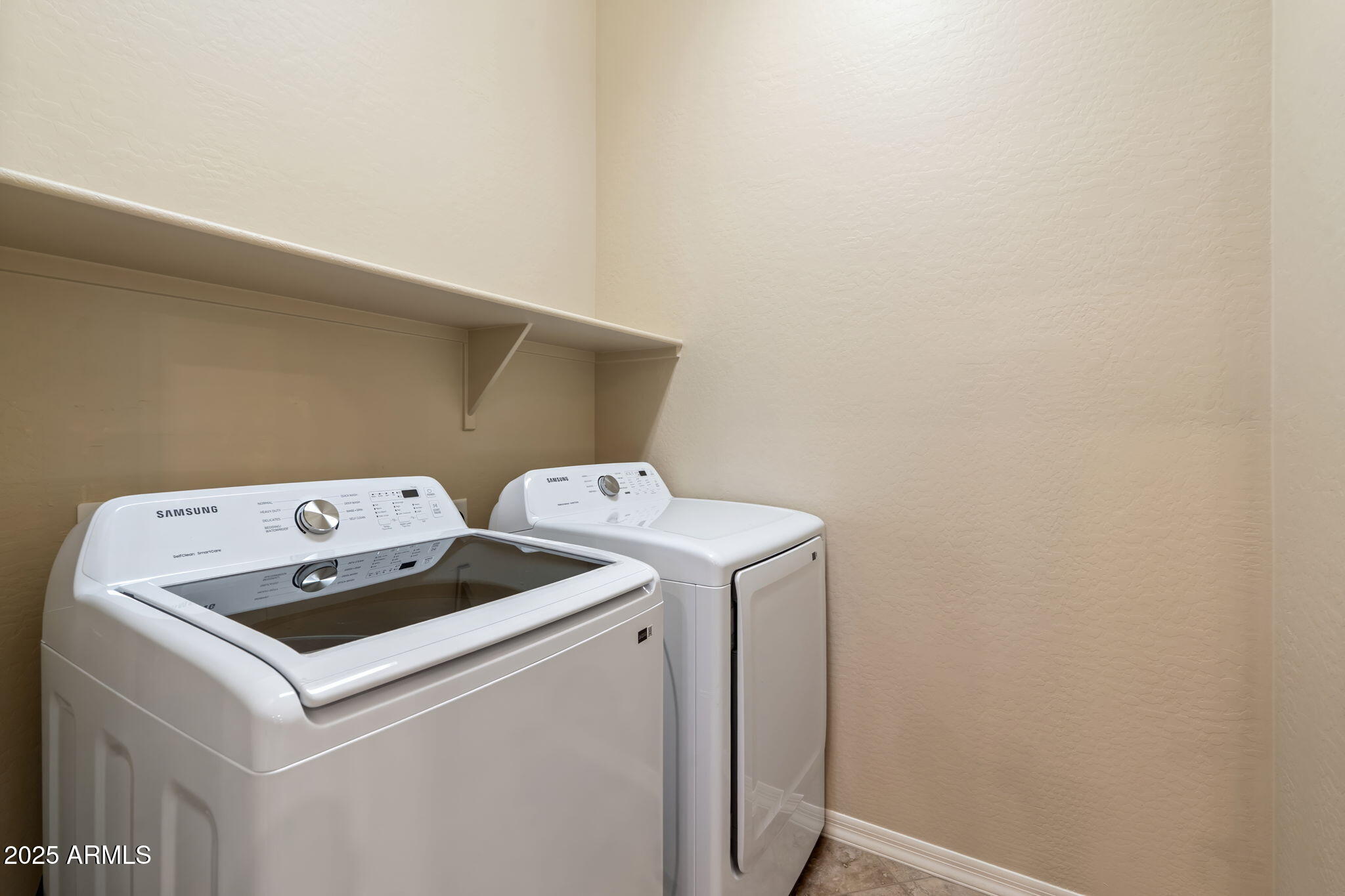 13695 W JESSE RED Drive