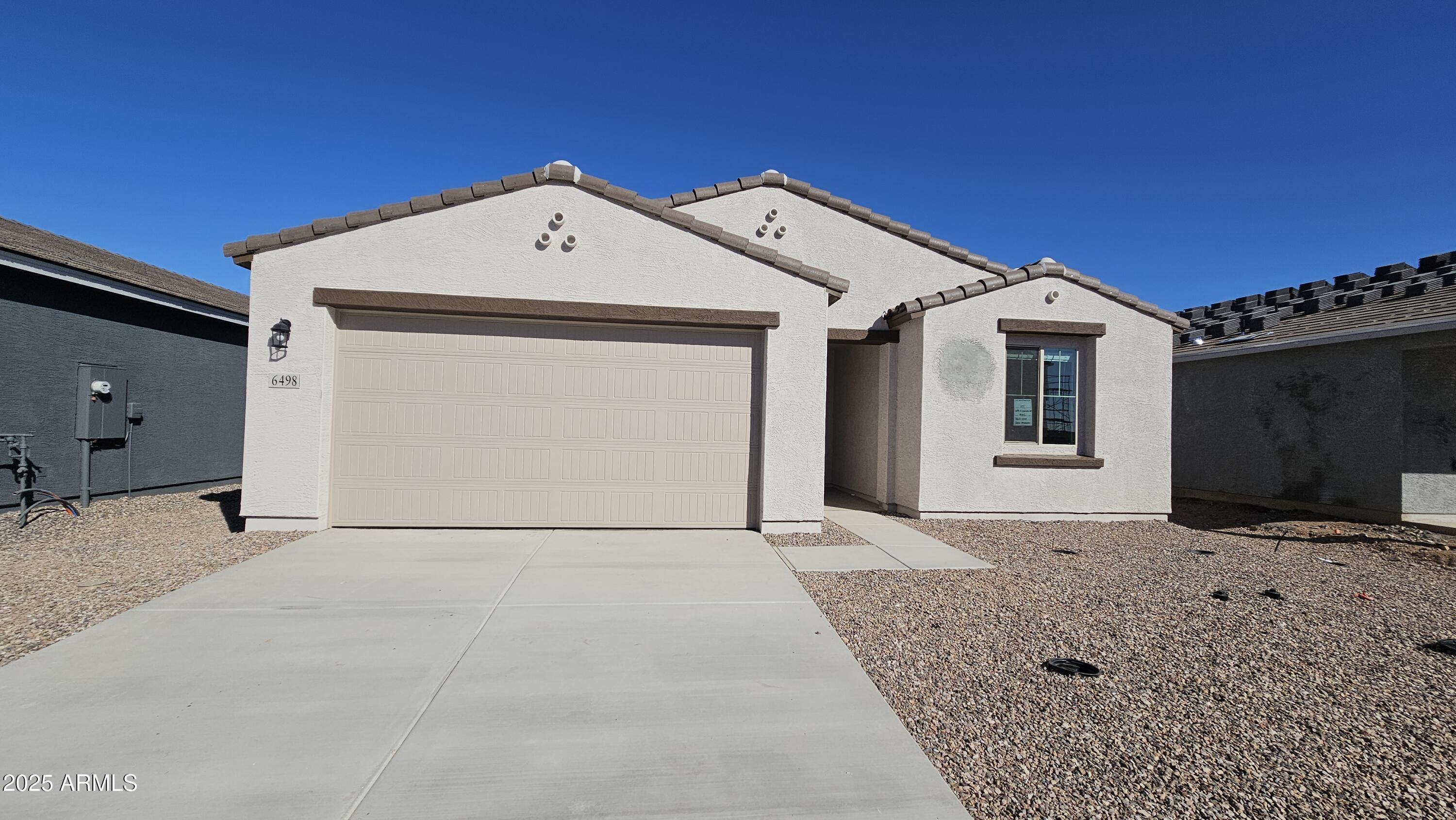 6498 E FIDDLENECK Way