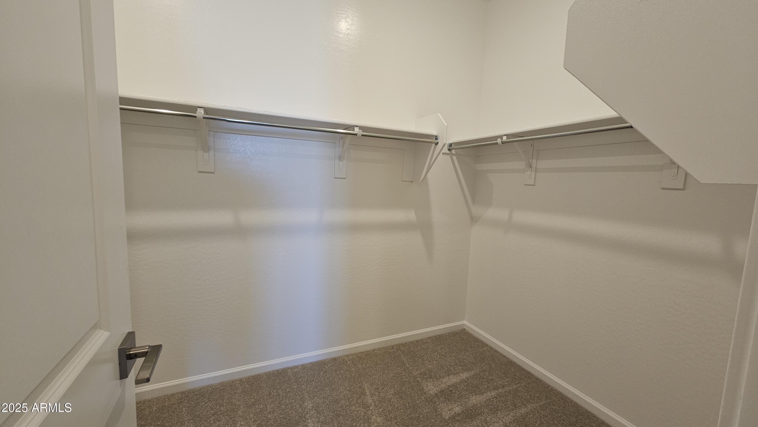 6498 E FIDDLENECK Way