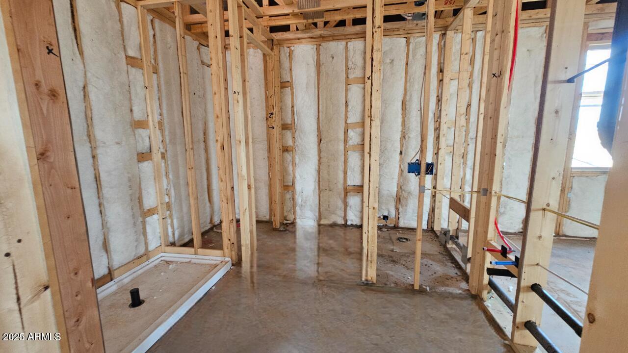 6512 E FIDDLENECK Way