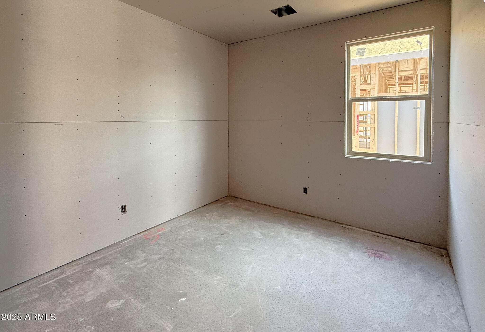 6526 E FIDDLENECK Way