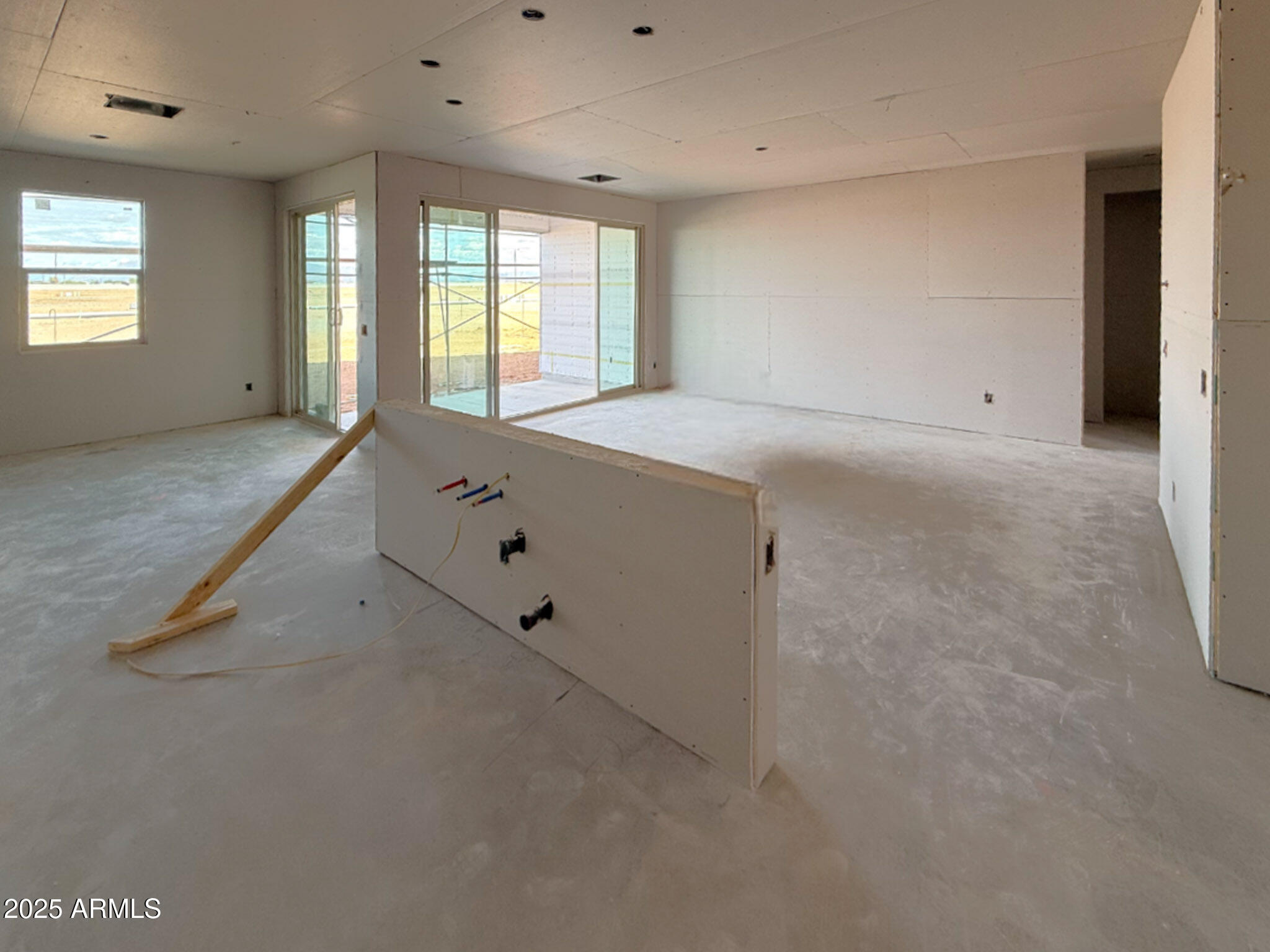 6526 E FIDDLENECK Way