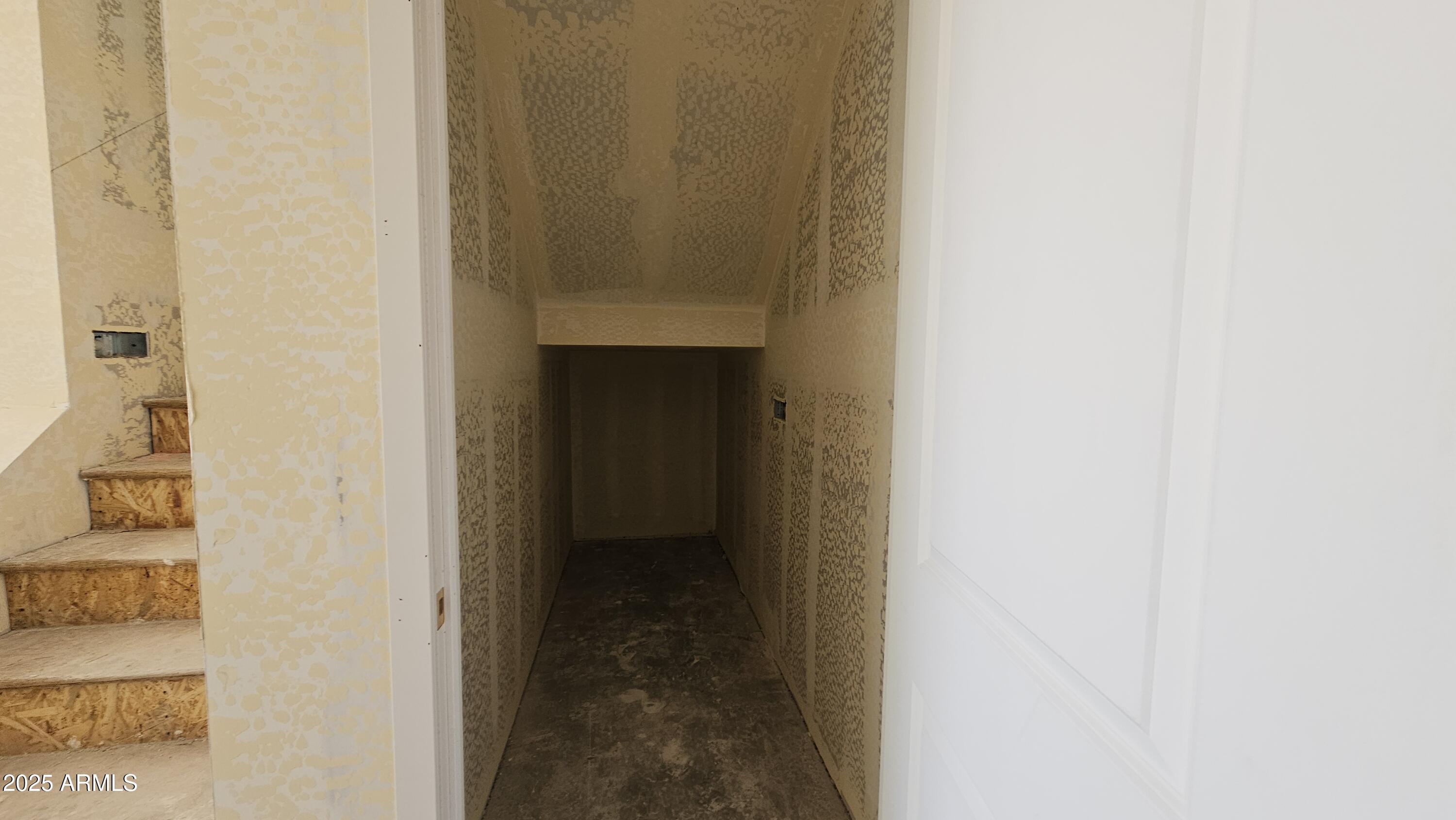 6513 E FIDDLENECK Way