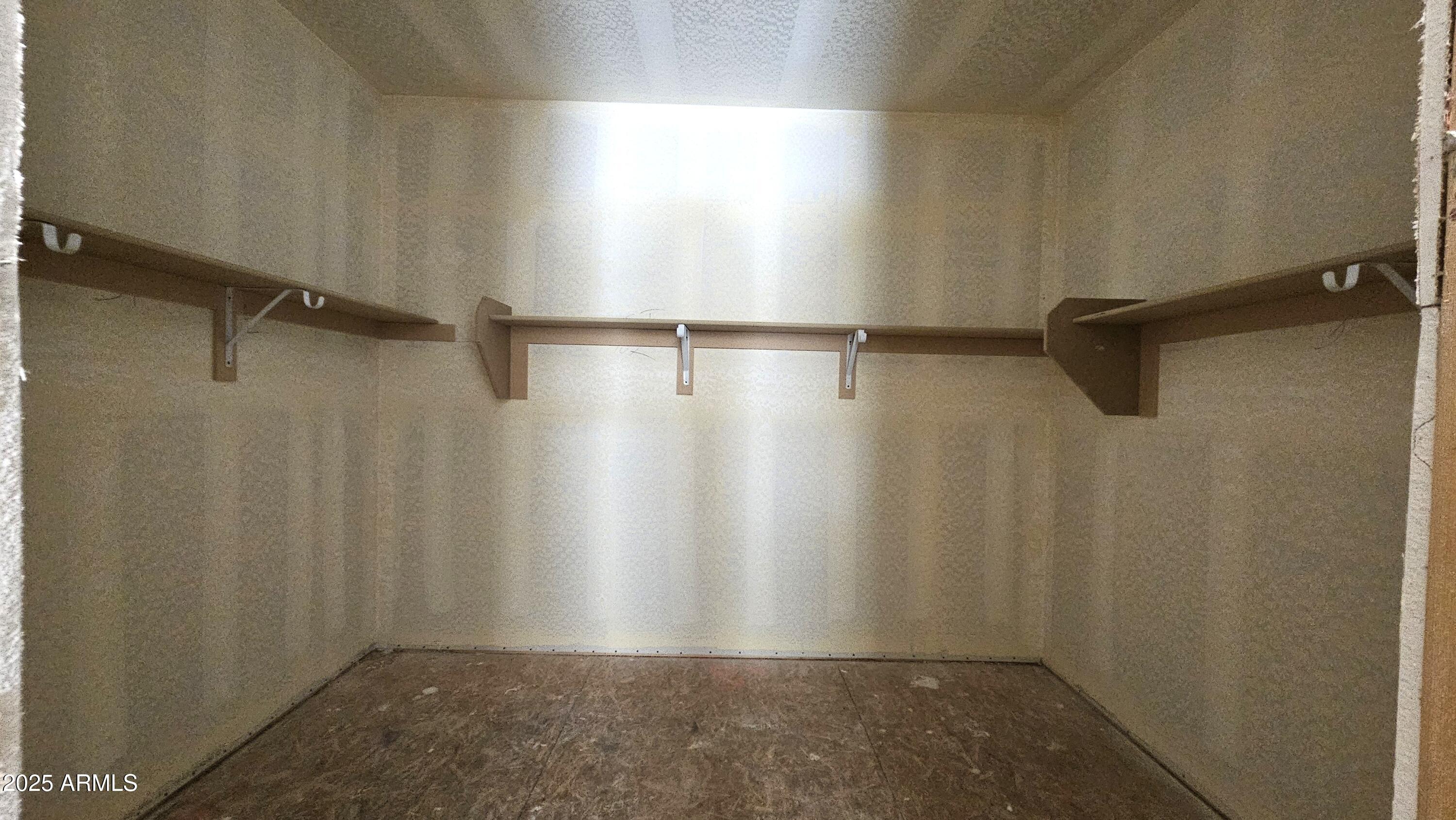 6513 E FIDDLENECK Way