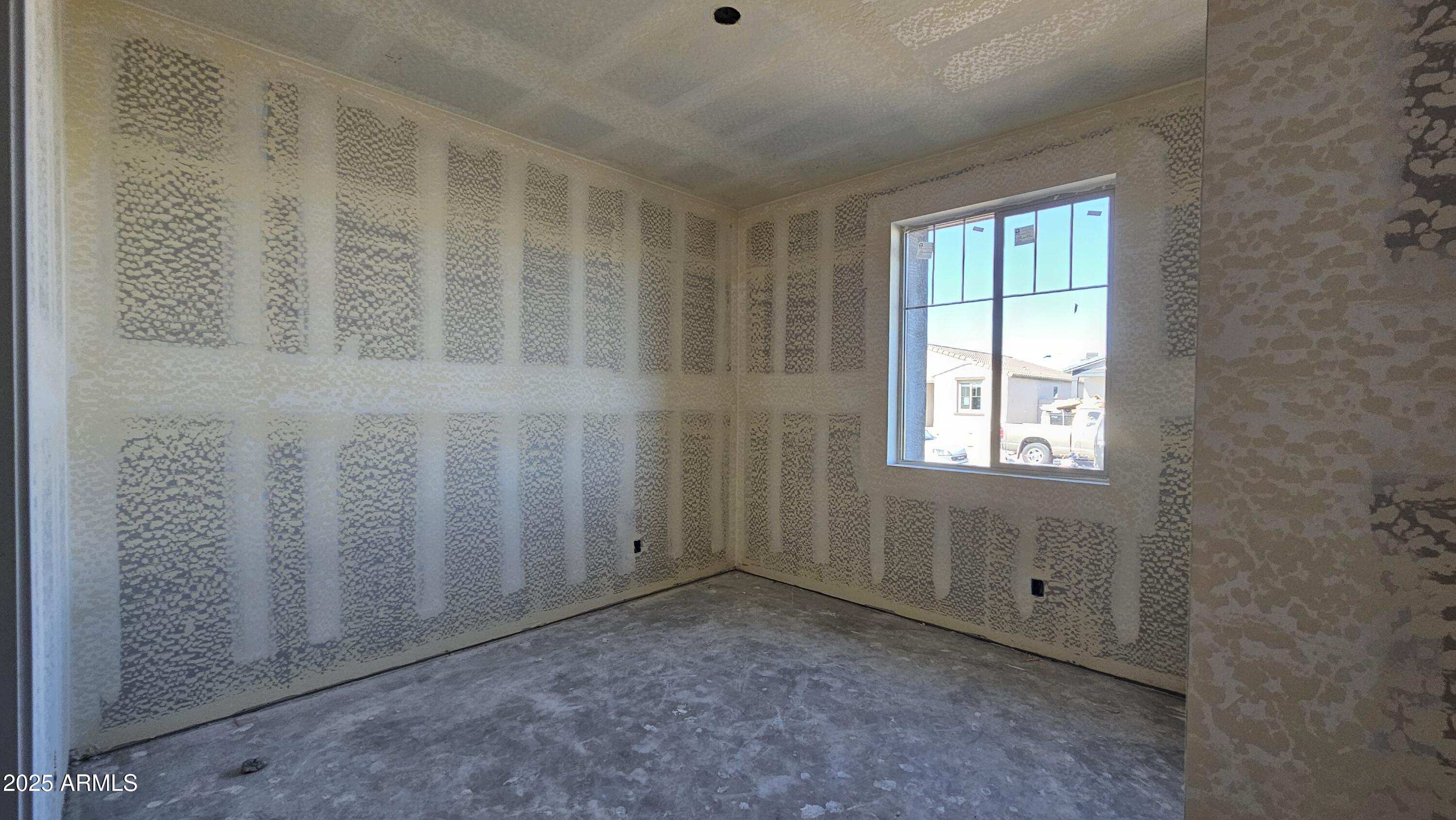 6513 E FIDDLENECK Way