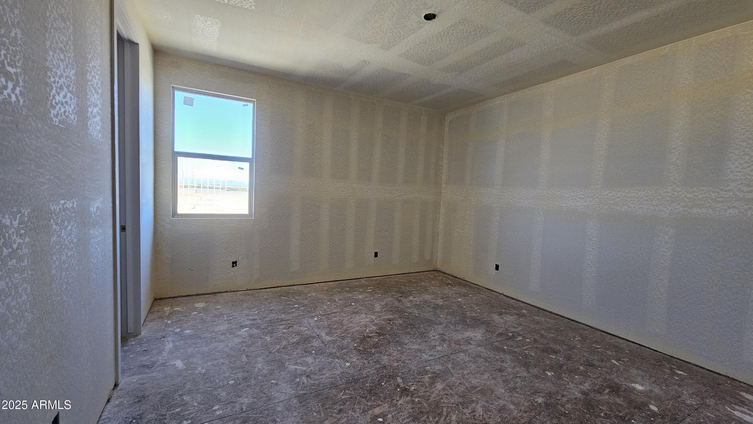 6513 E FIDDLENECK Way