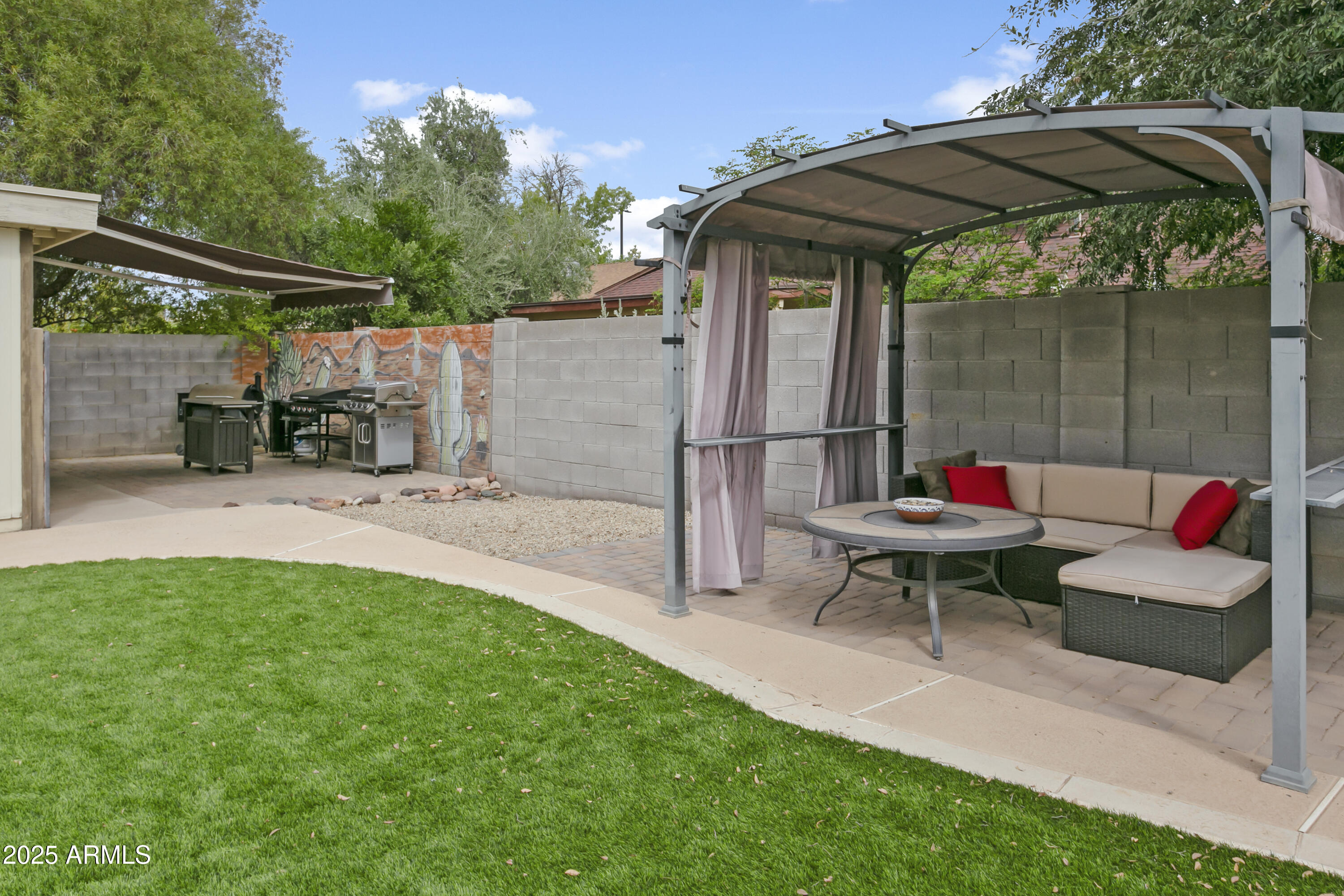 1808 W KEATING Avenue