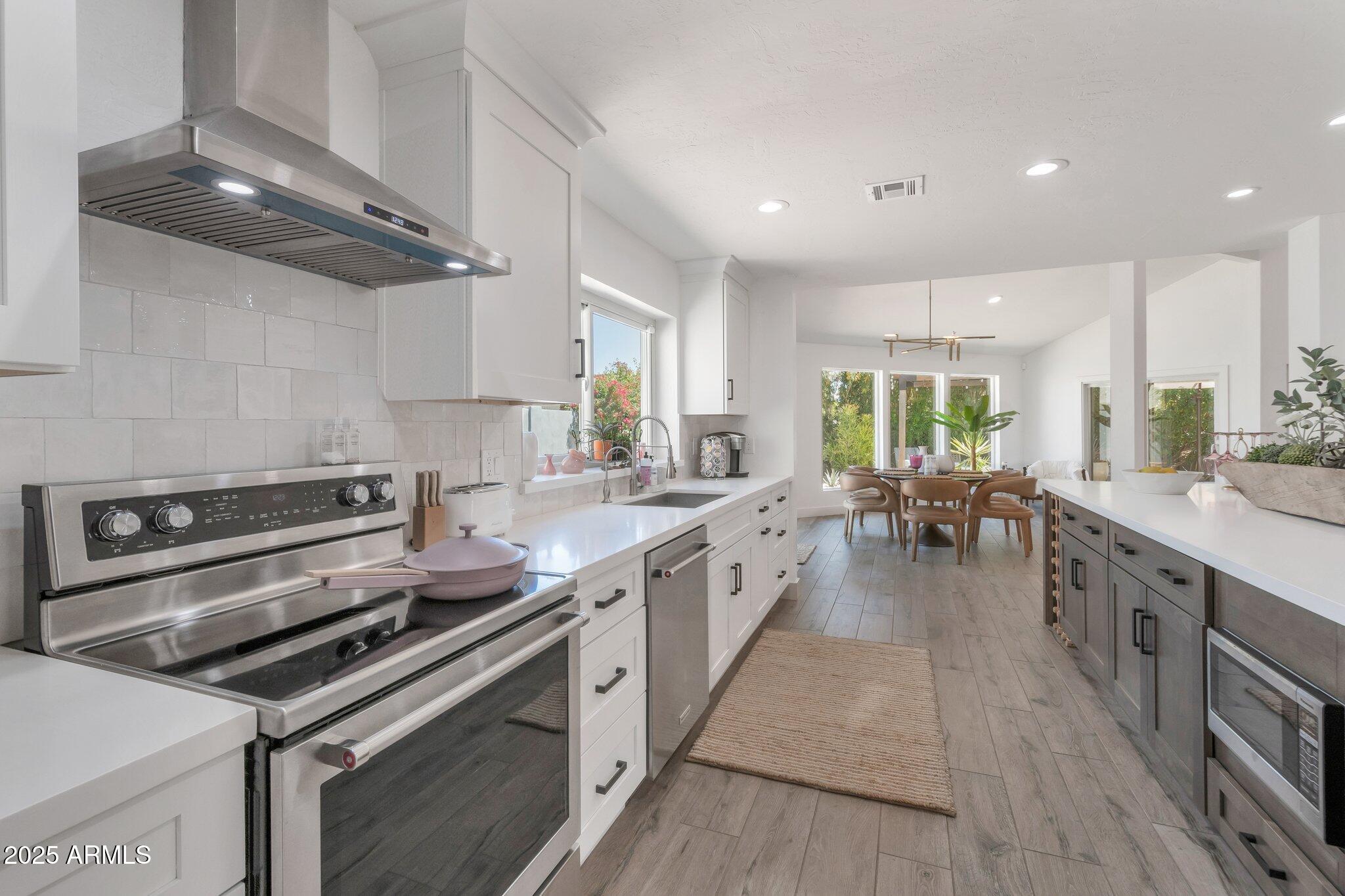 8719 E SAN MARINO Drive