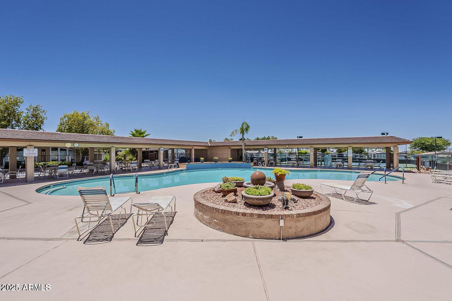 5735 E MCDOWELL Road, 277