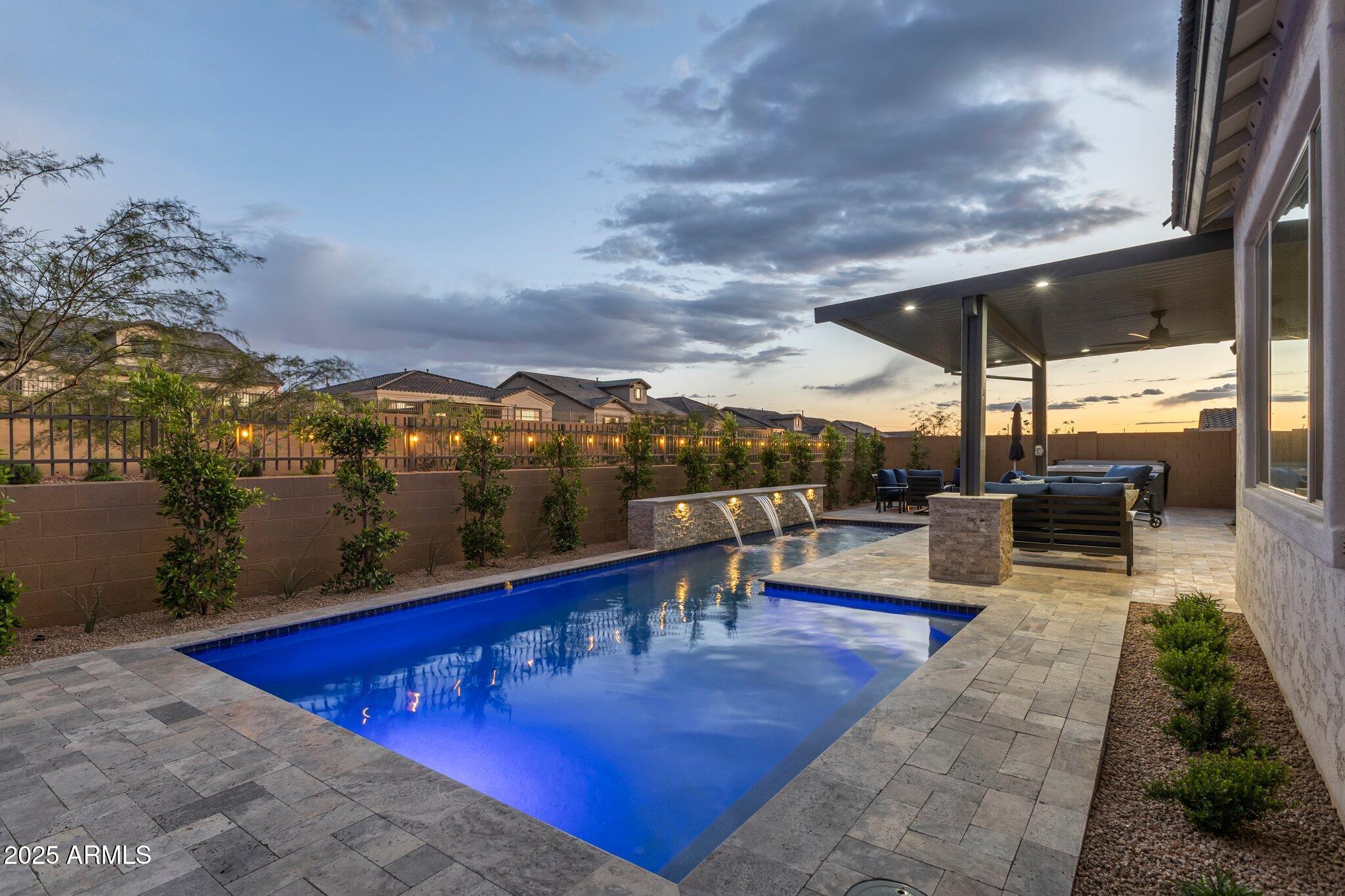 5931 E SIERRA MORENA Street