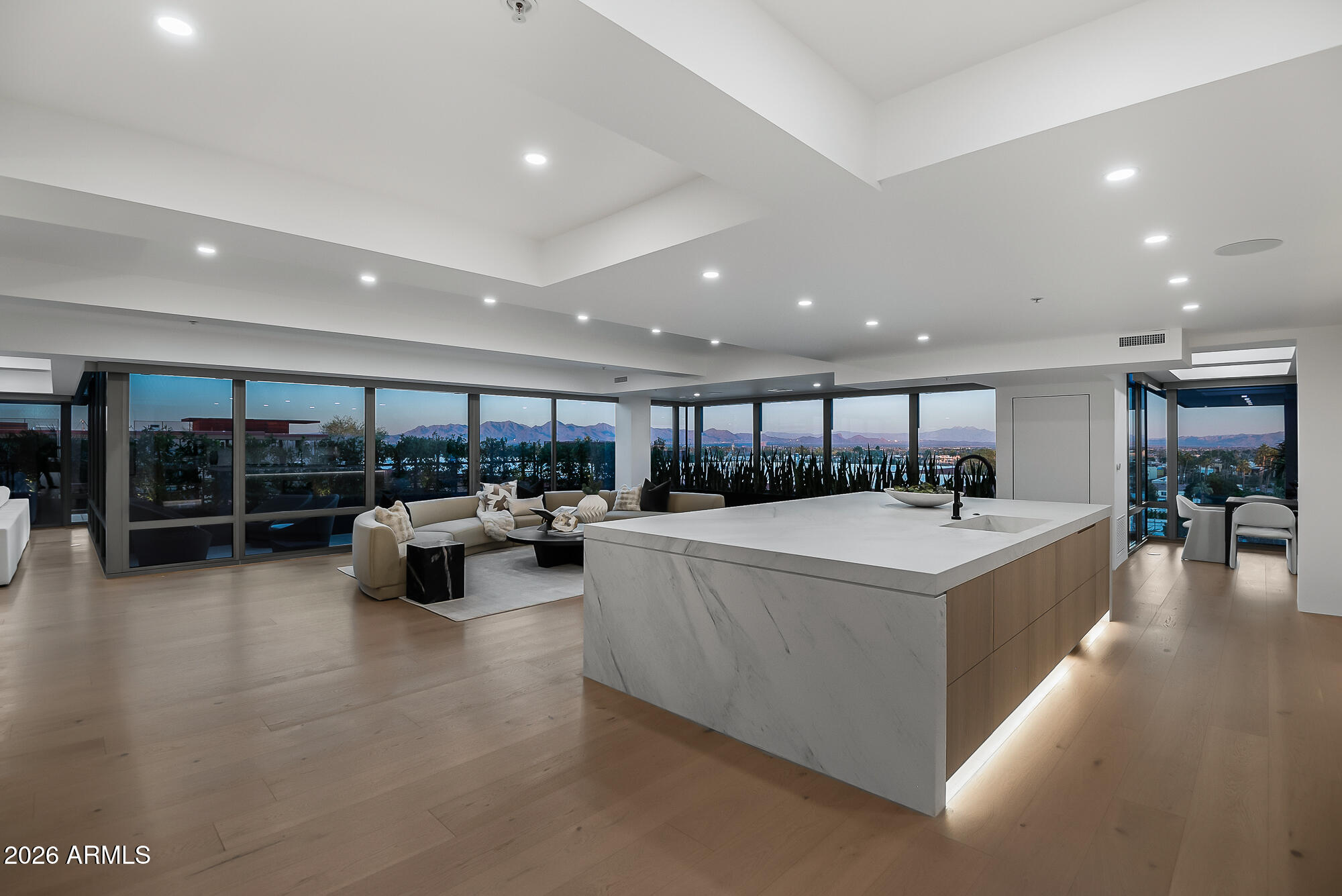 7157 E RANCHO VISTA Drive, 7006