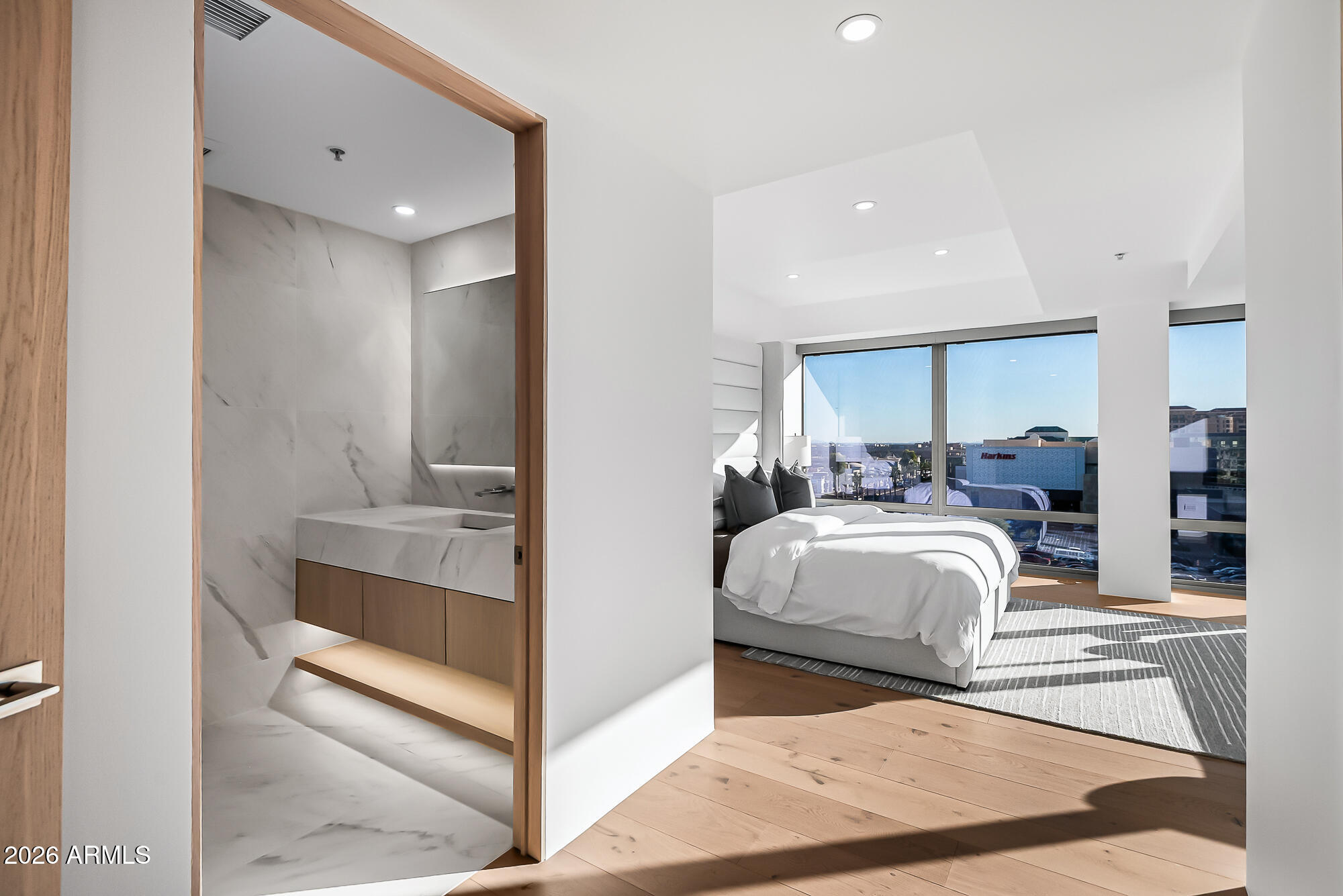 7157 E RANCHO VISTA Drive, 7006