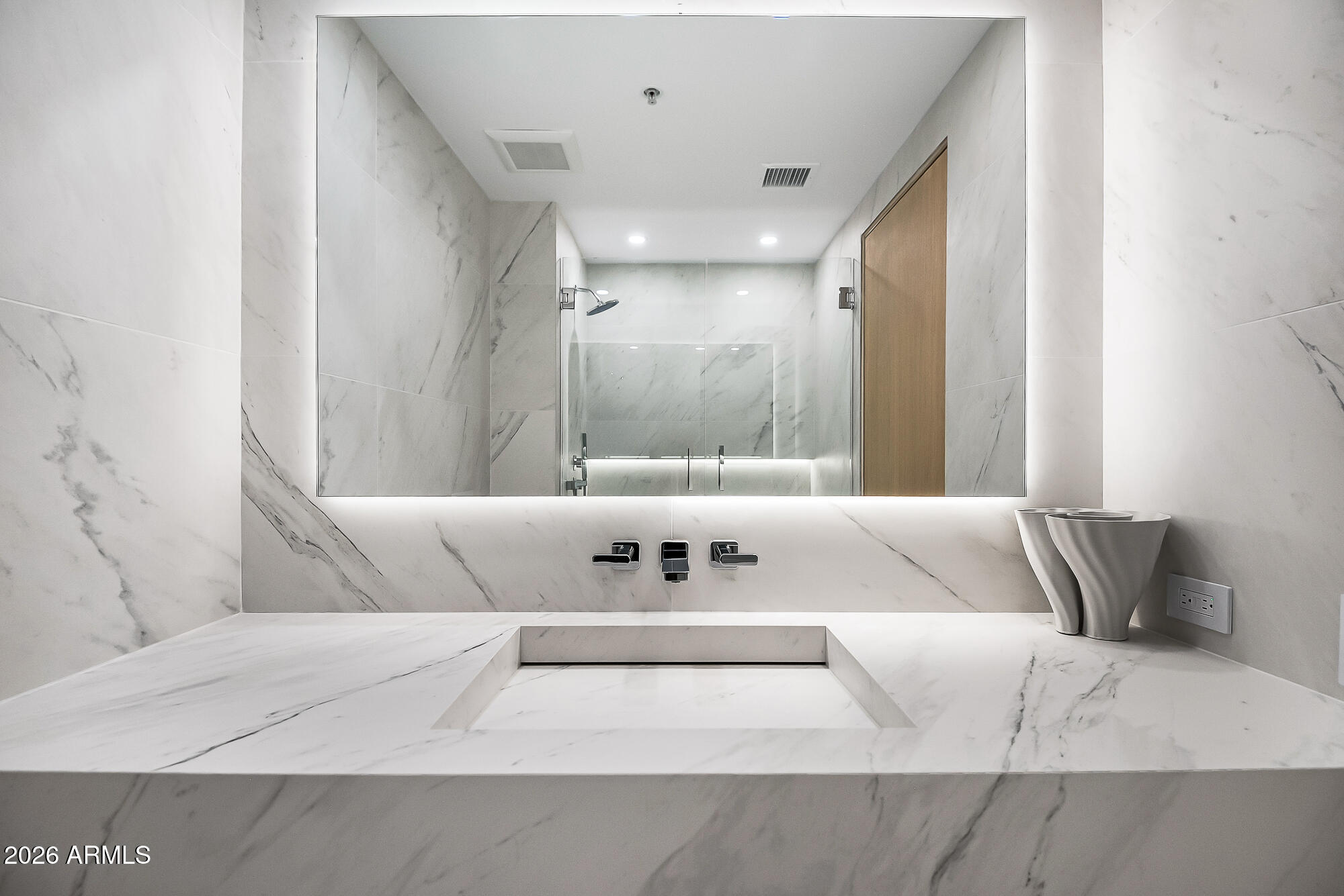 7157 E RANCHO VISTA Drive, 7006