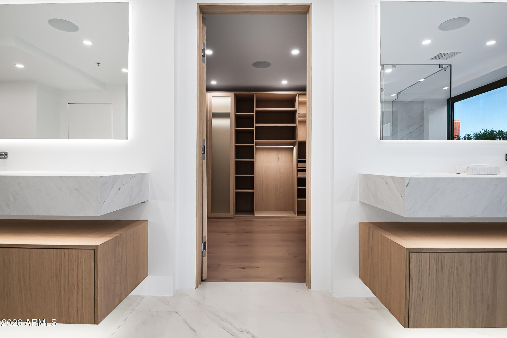 7157 E RANCHO VISTA Drive, 7006