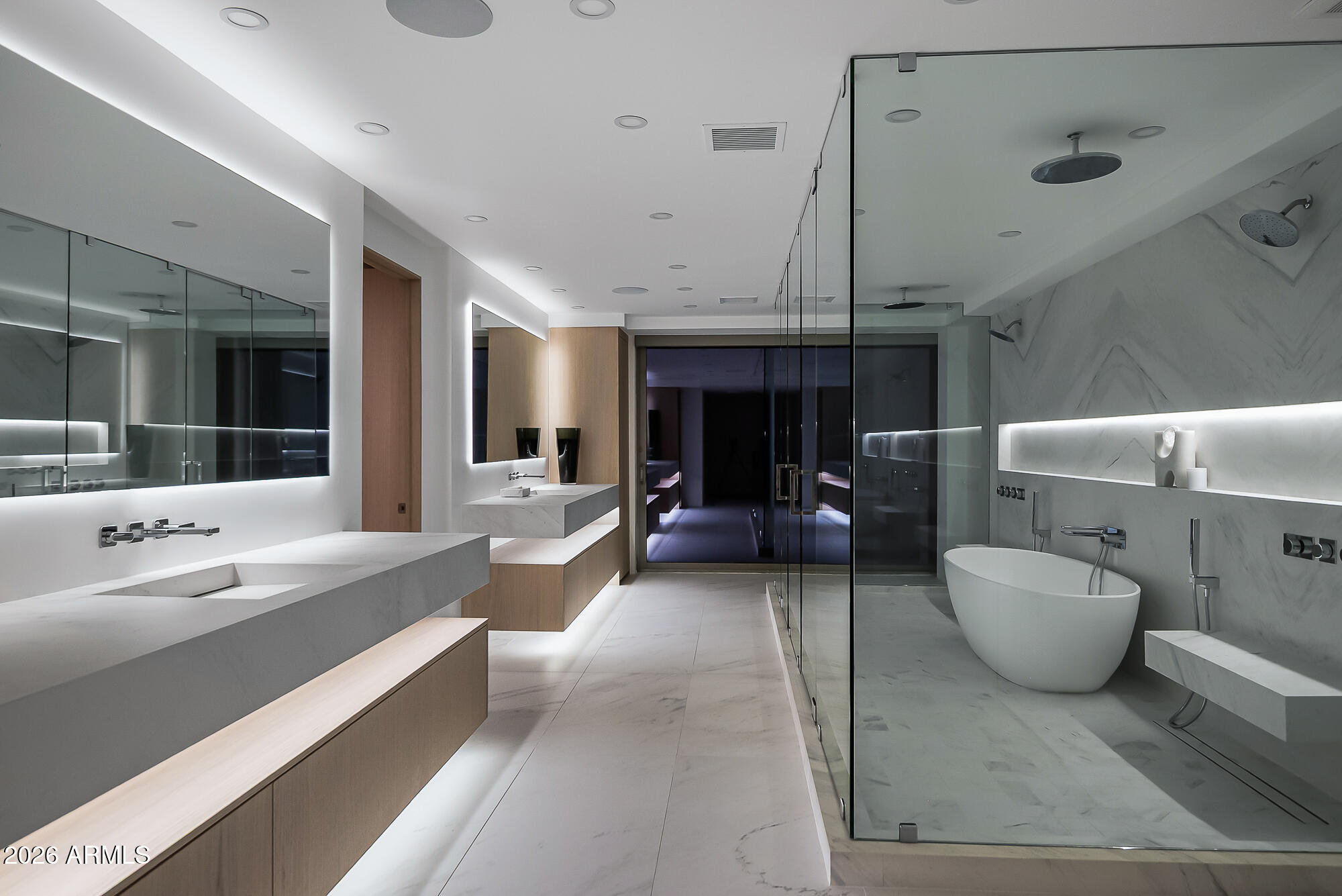 7157 E RANCHO VISTA Drive, 7006