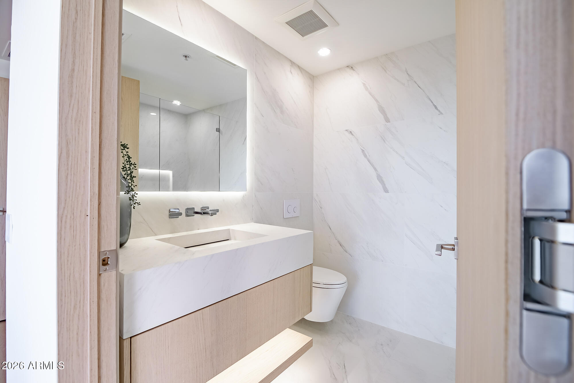 7157 E RANCHO VISTA Drive, 7006