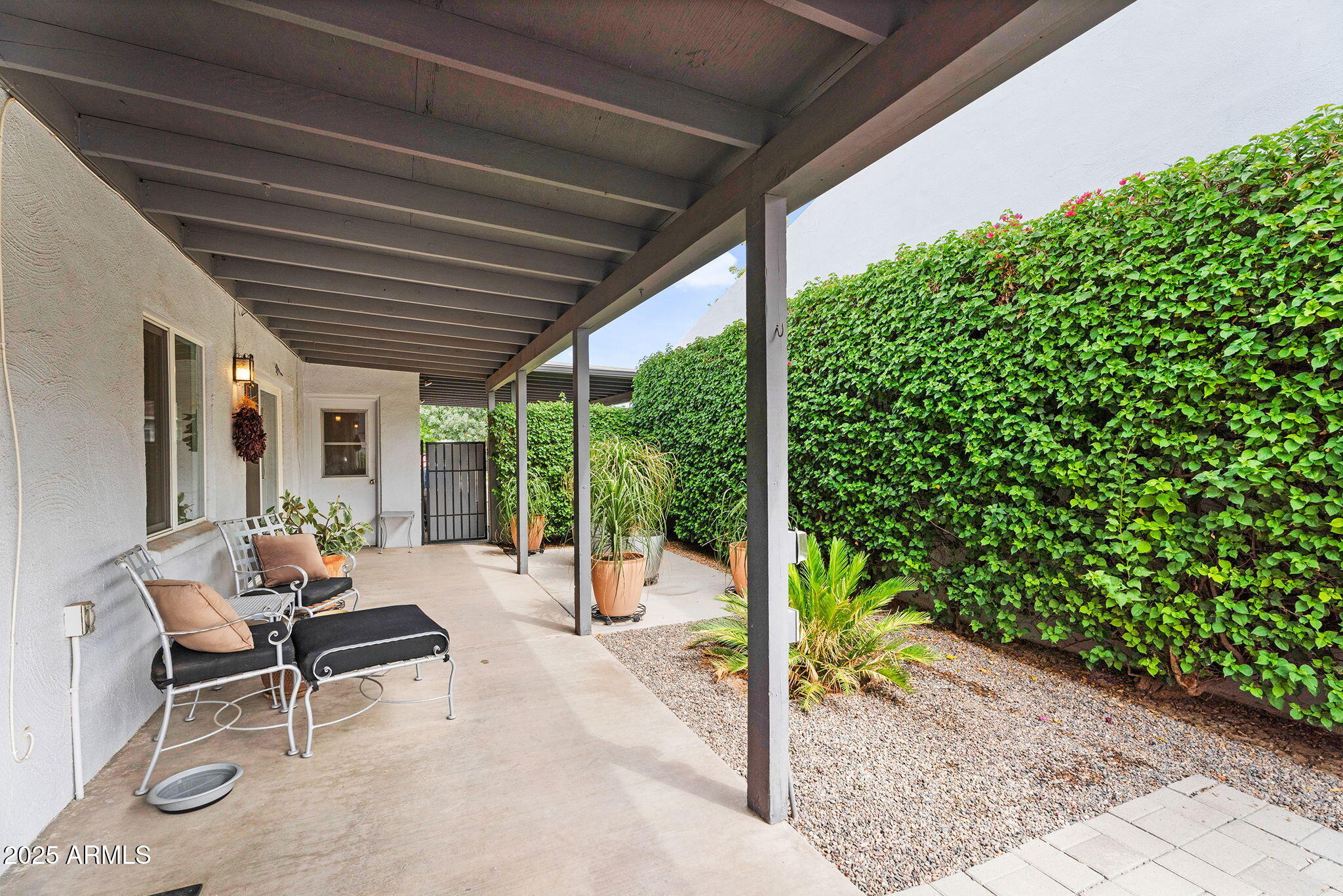 1515 W PALMAIRE Avenue