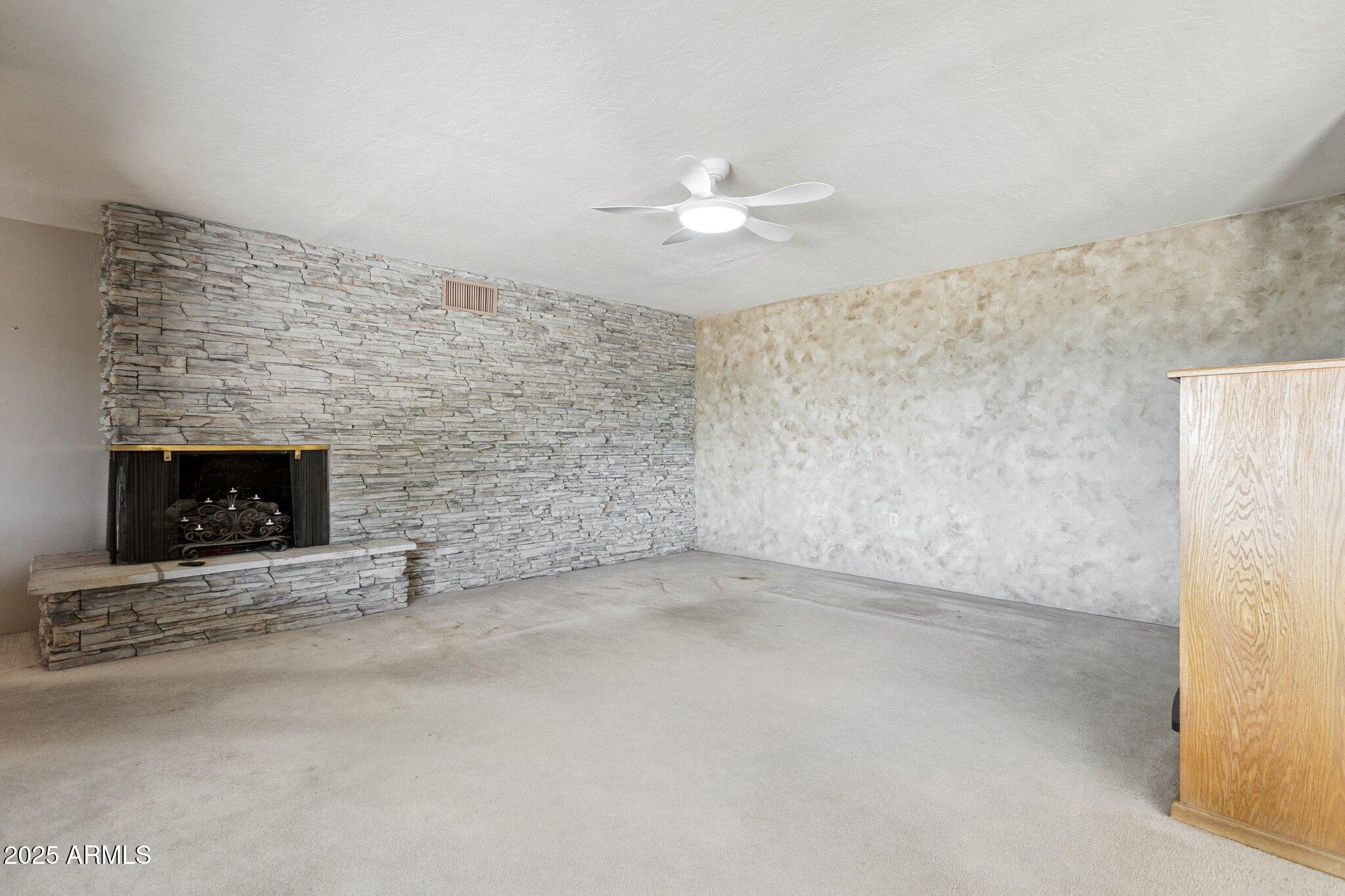 8340 N 16th Street