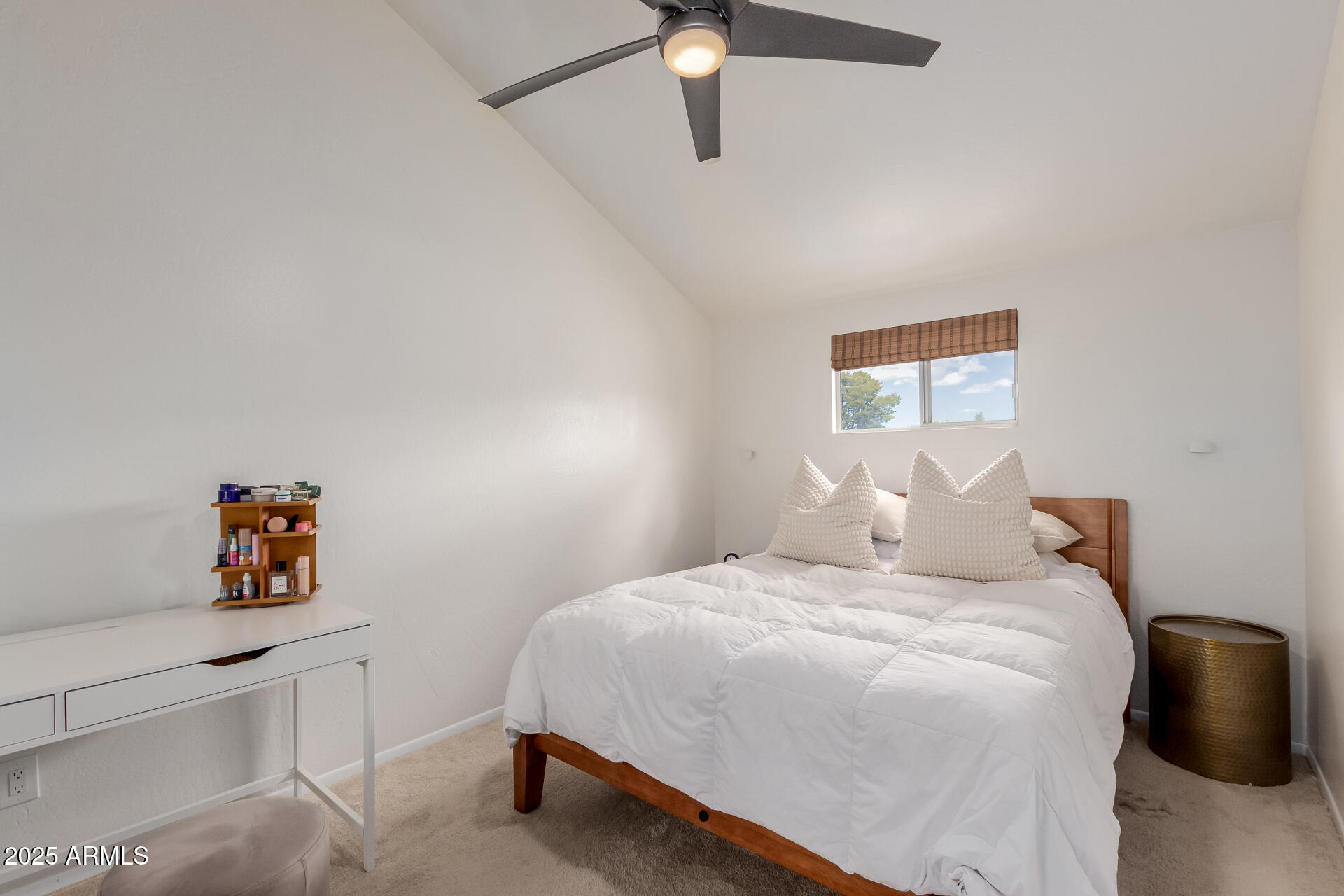 1175 E BELMONT Avenue