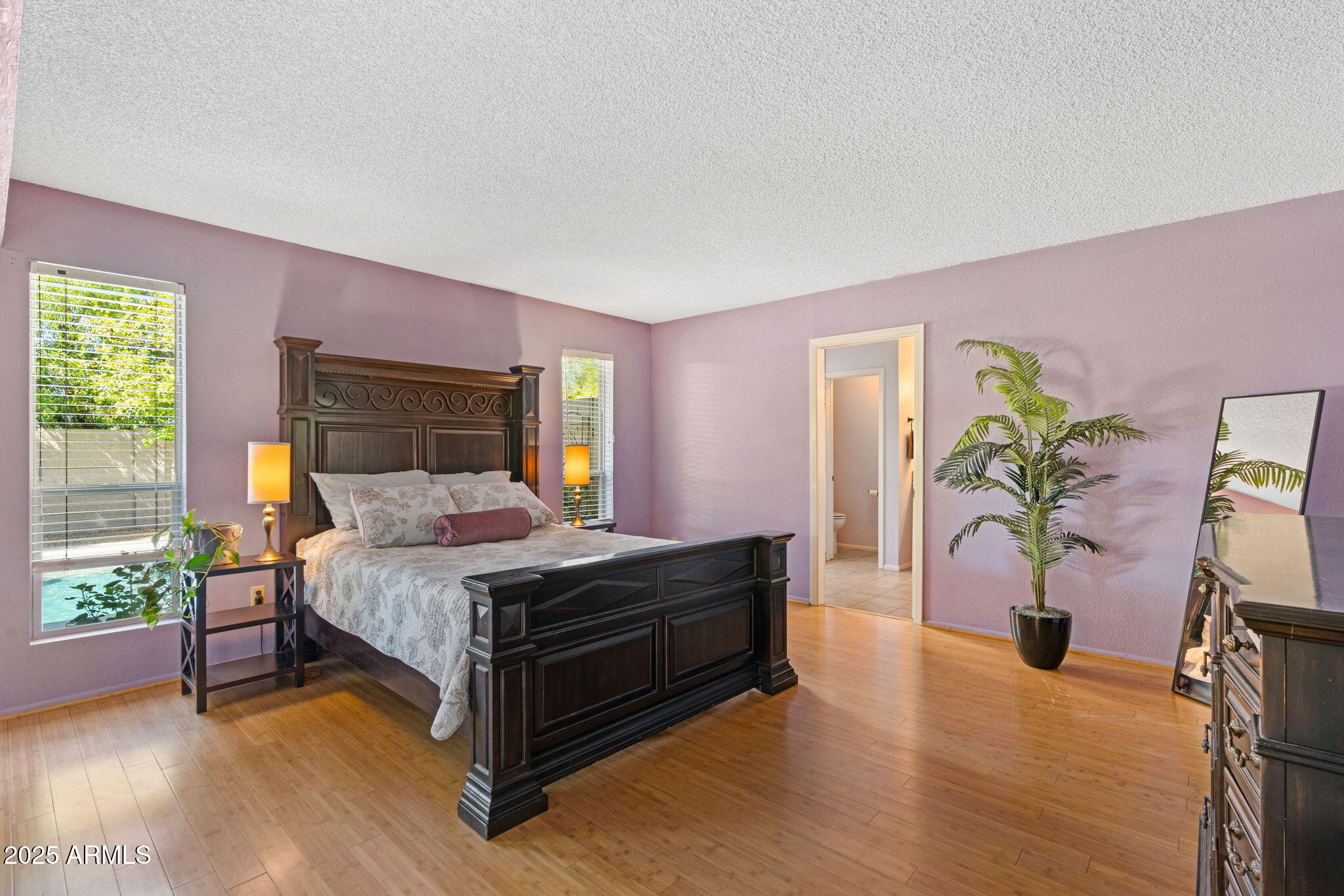 3302 E MALAPAI Drive