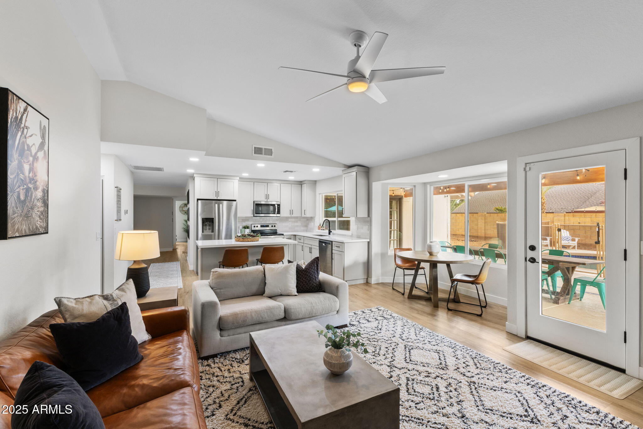 5009 E PARADISE Lane