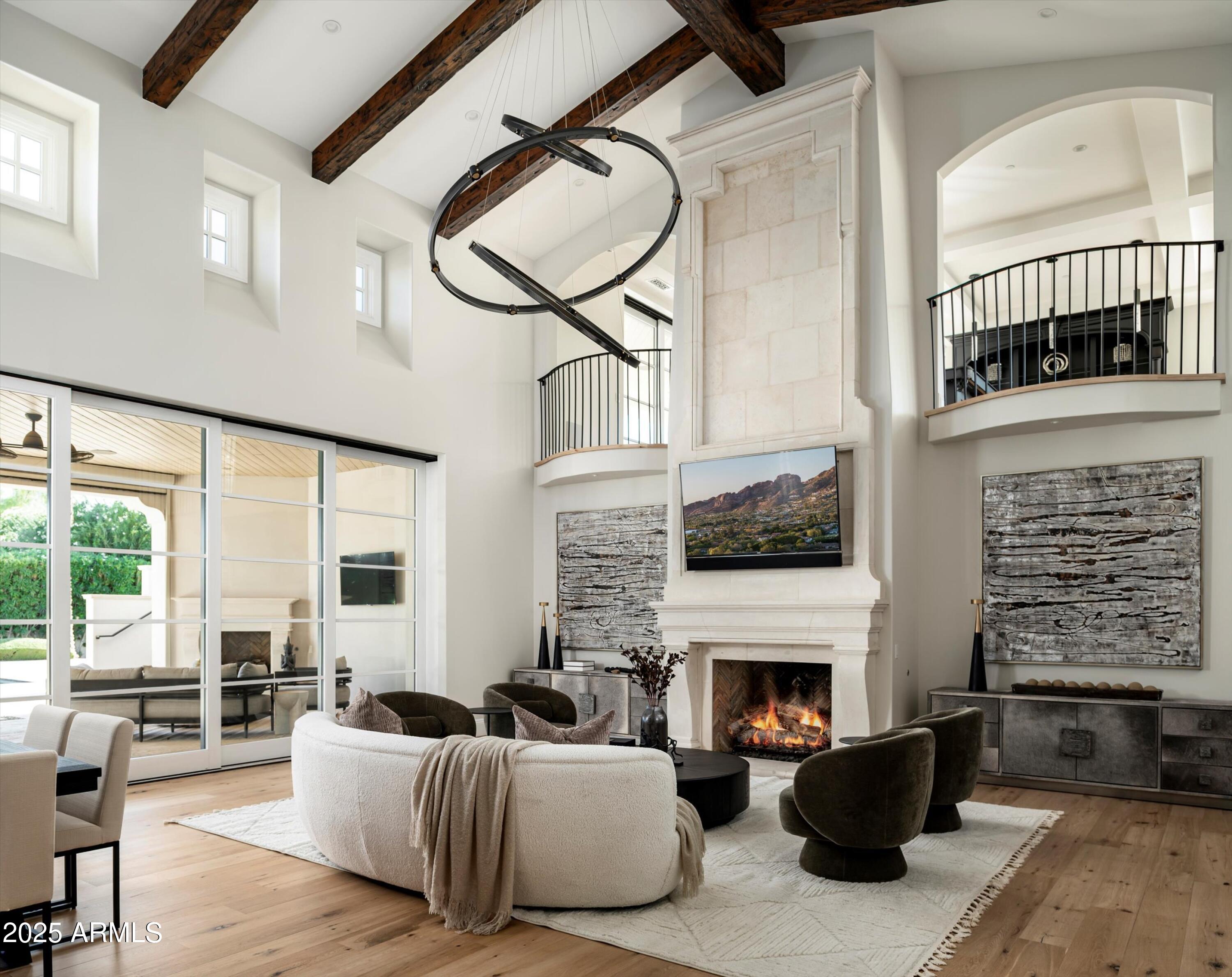 5729 E JOSHUA TREE Lane