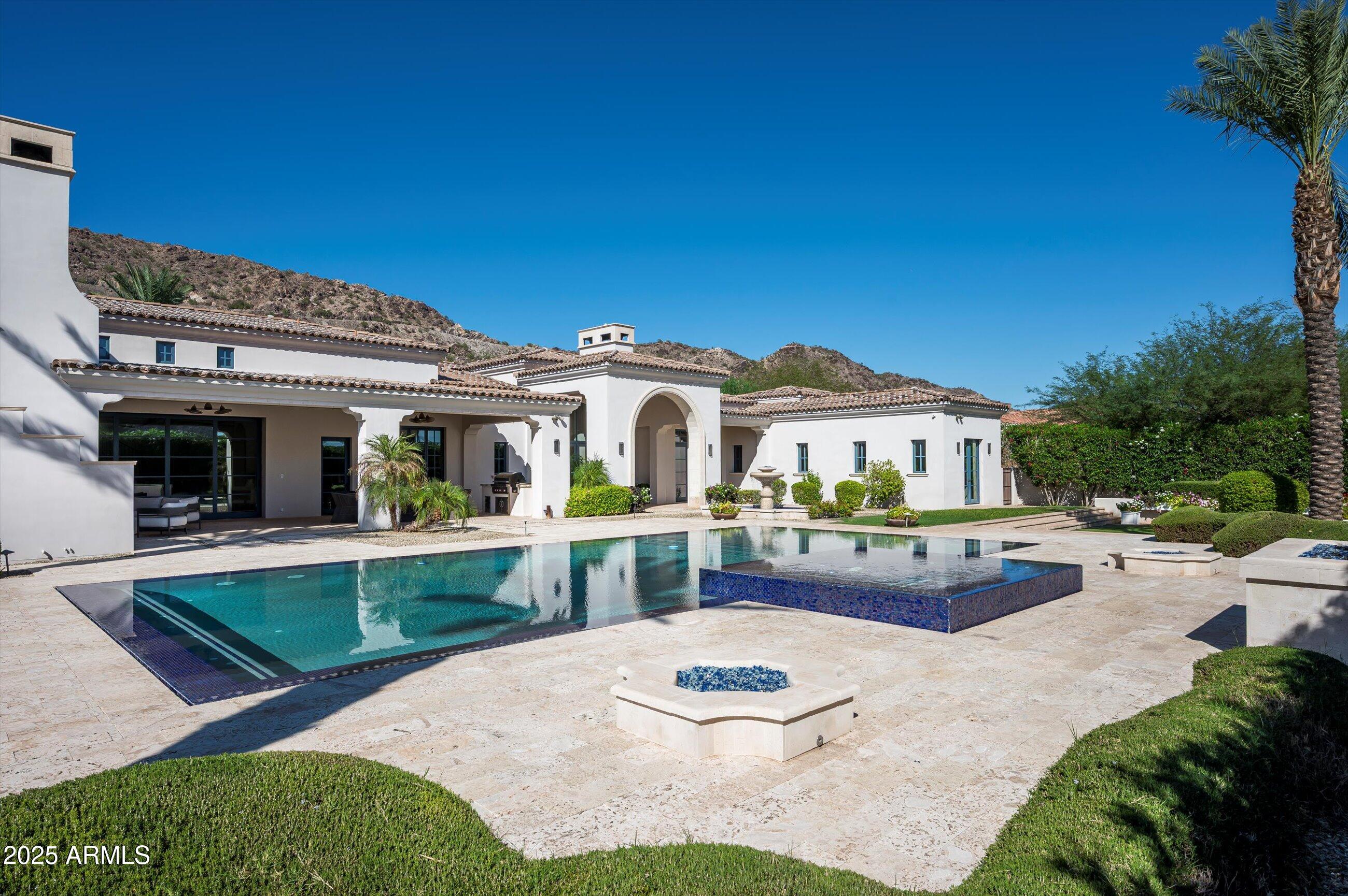 5729 E JOSHUA TREE Lane