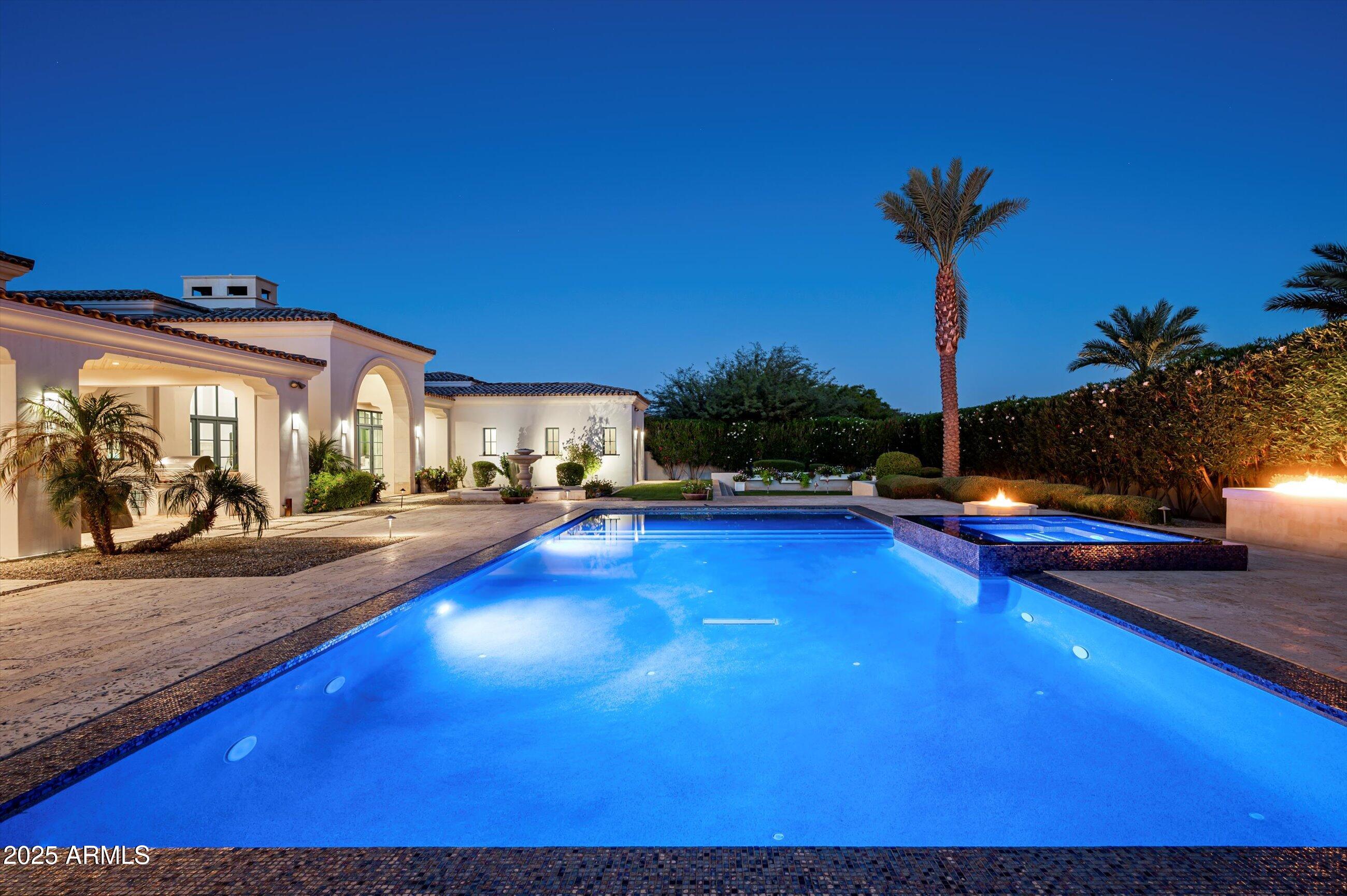 5729 E JOSHUA TREE Lane