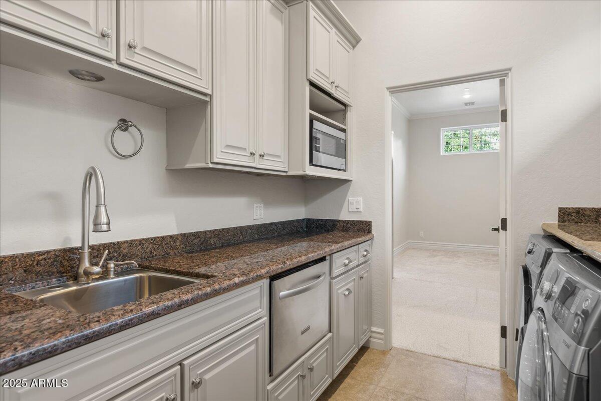 6522 E CALLE DEL MEDIA