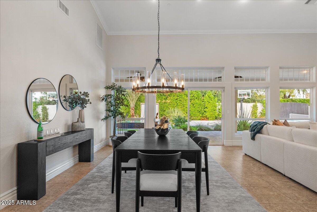 6522 E CALLE DEL MEDIA