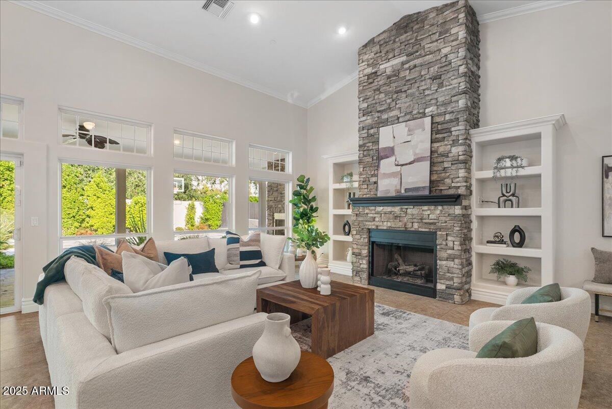 6522 E CALLE DEL MEDIA