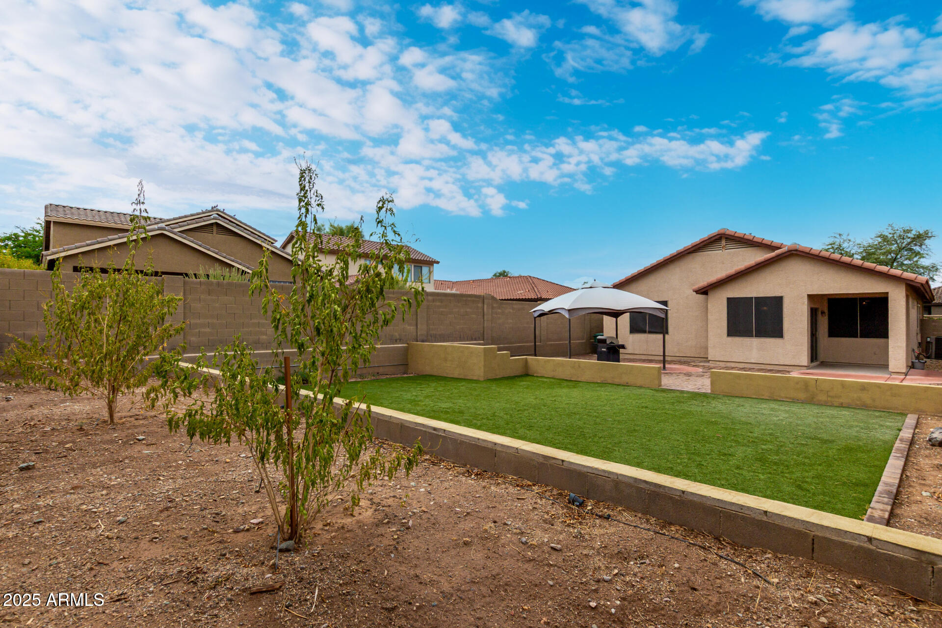 40711 N ERICSON Lane