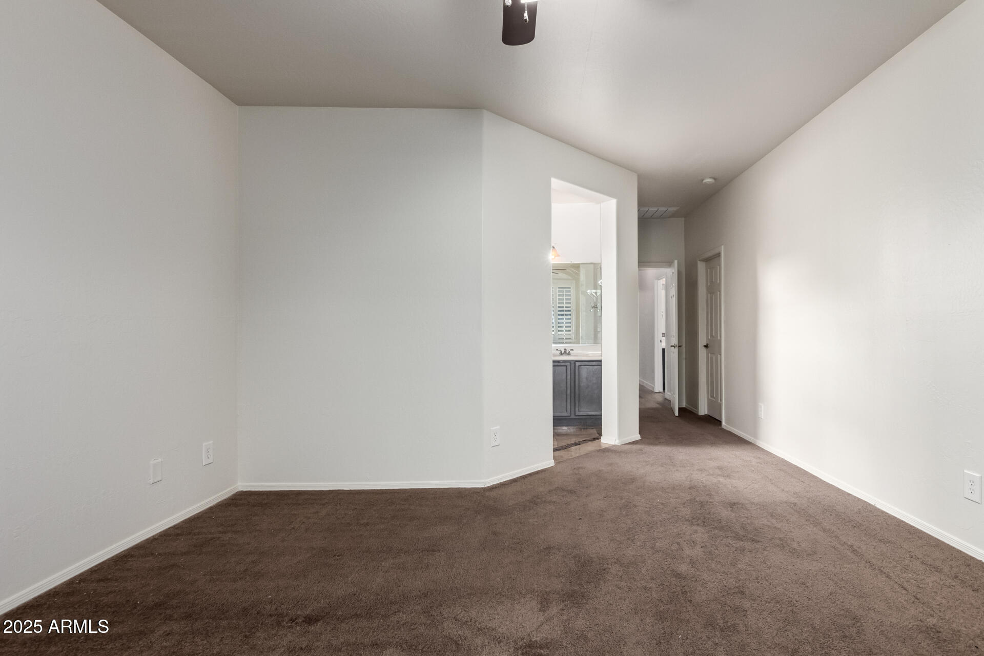 40711 N ERICSON Lane