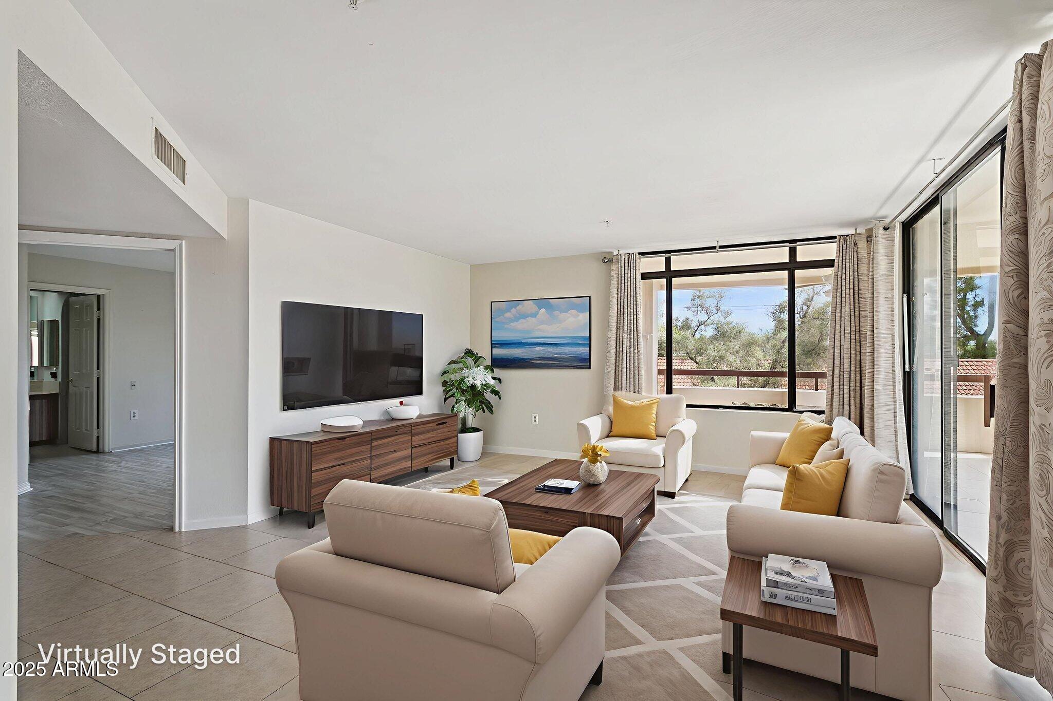 4200 N MILLER Road, 220