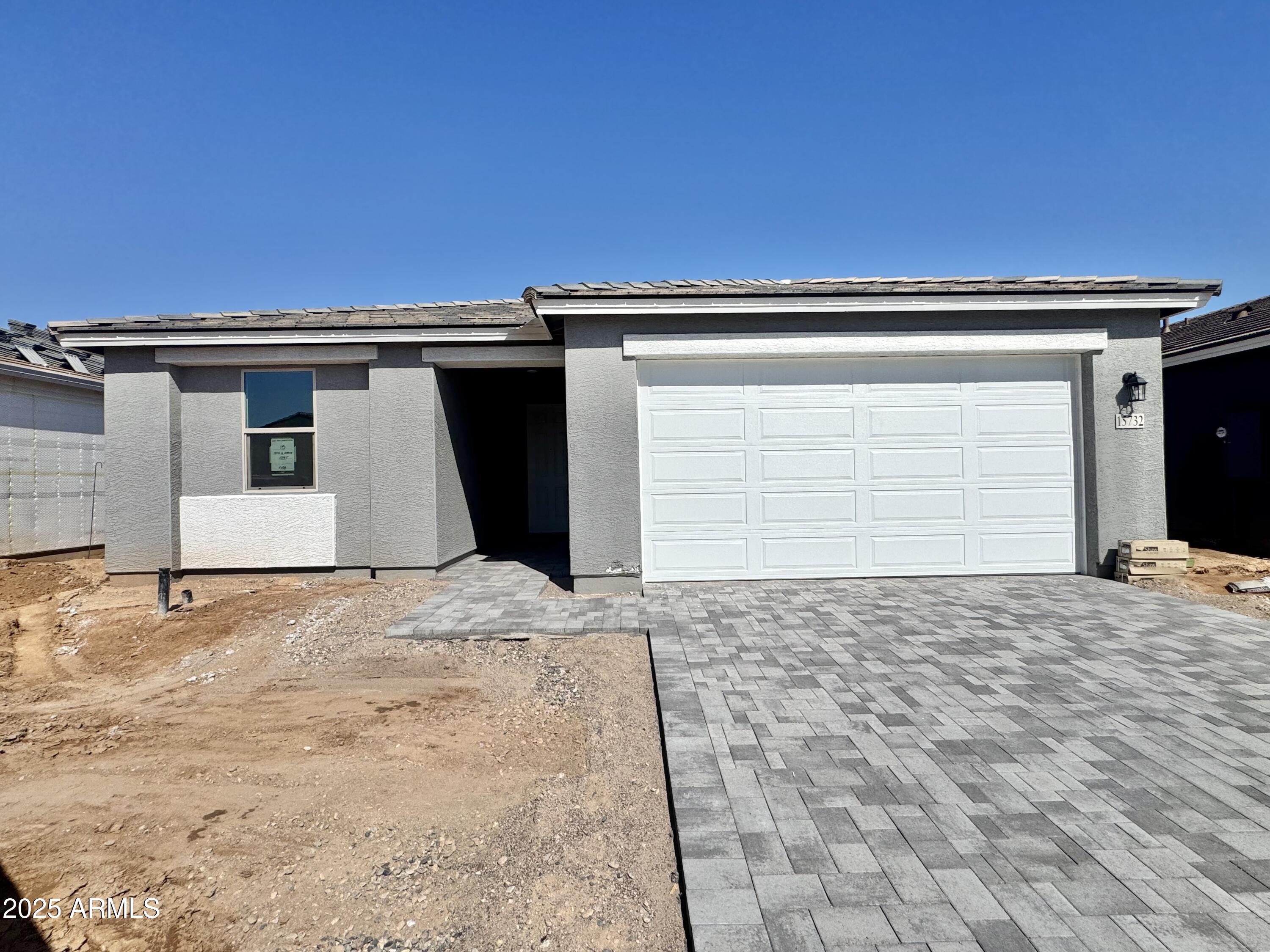 15732 W CAMDEN Avenue