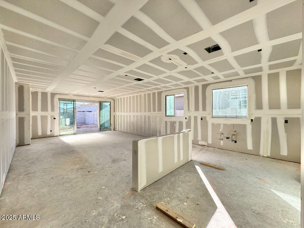 15727 W CAMDEN Avenue