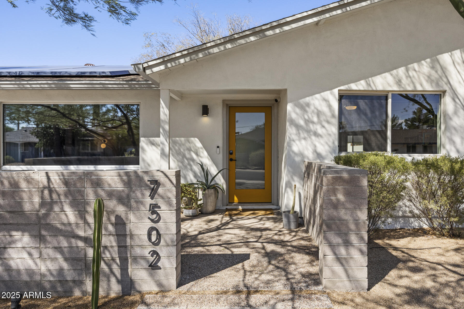 7502 E WINDSOR Avenue, Scottsdale