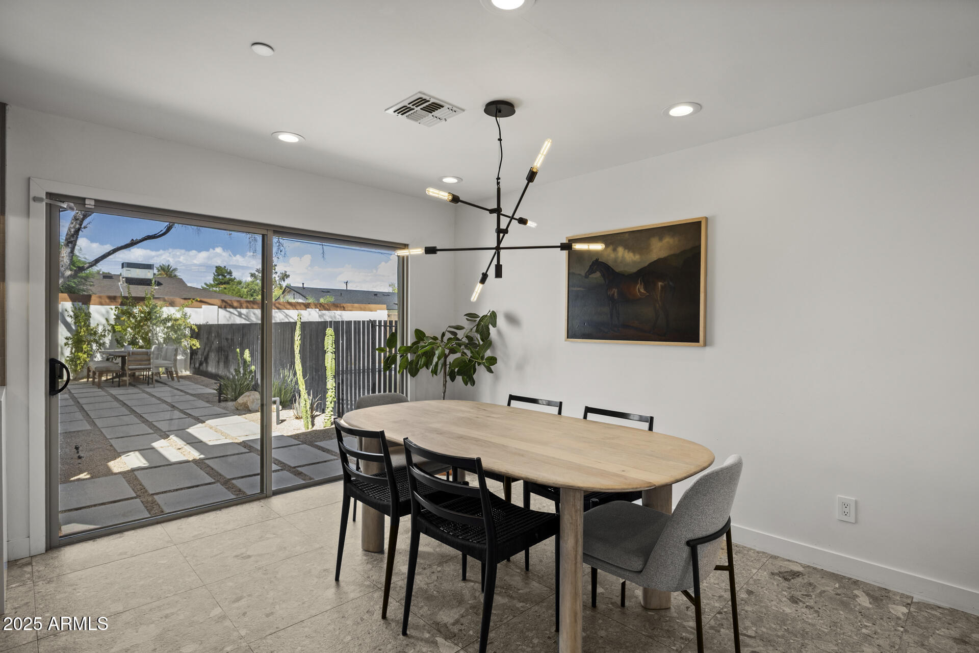 7502 E WINDSOR Avenue, Scottsdale