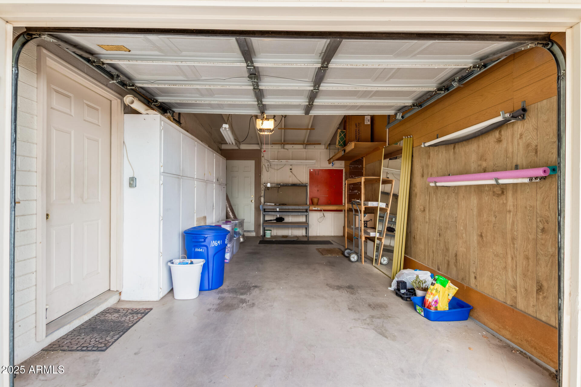 10641 W Oakmont Drive