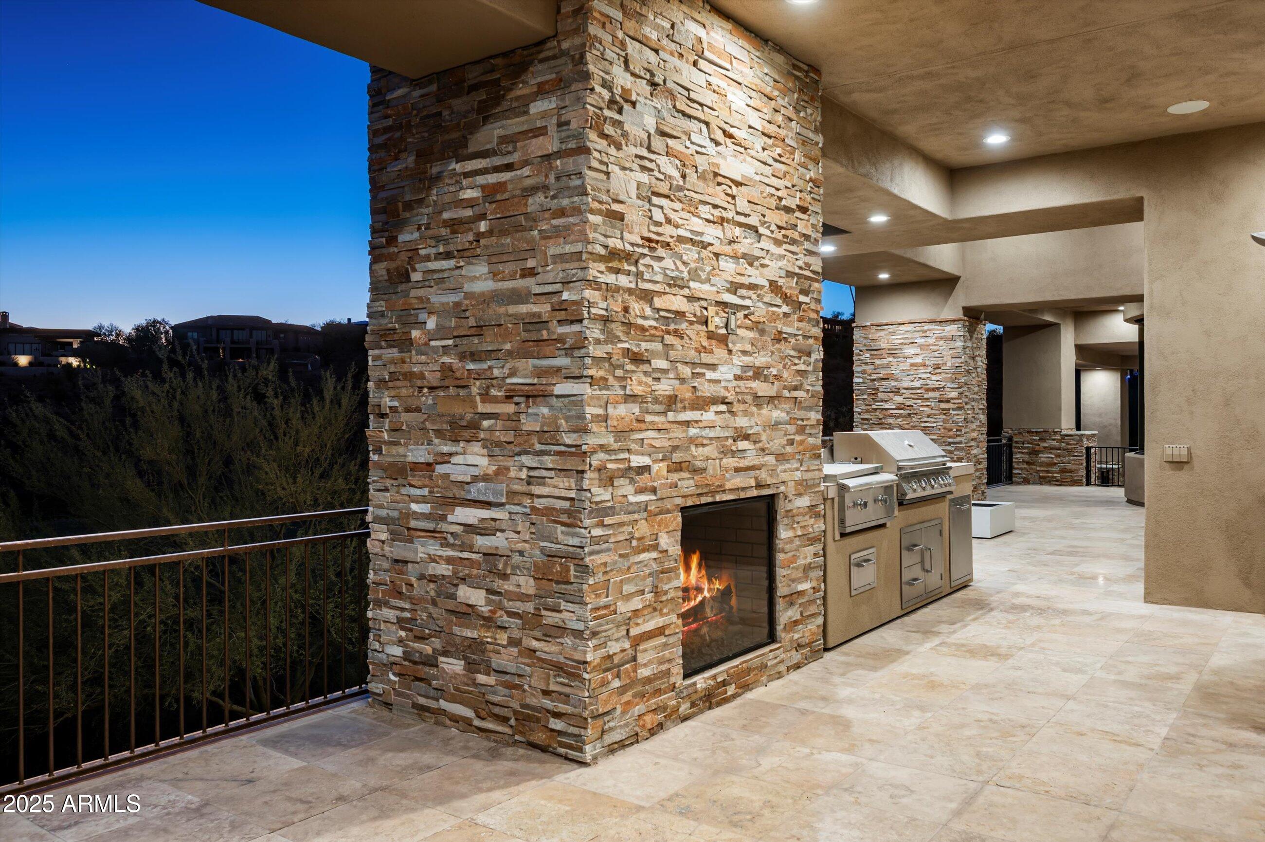 9732 N FIRERIDGE Trail