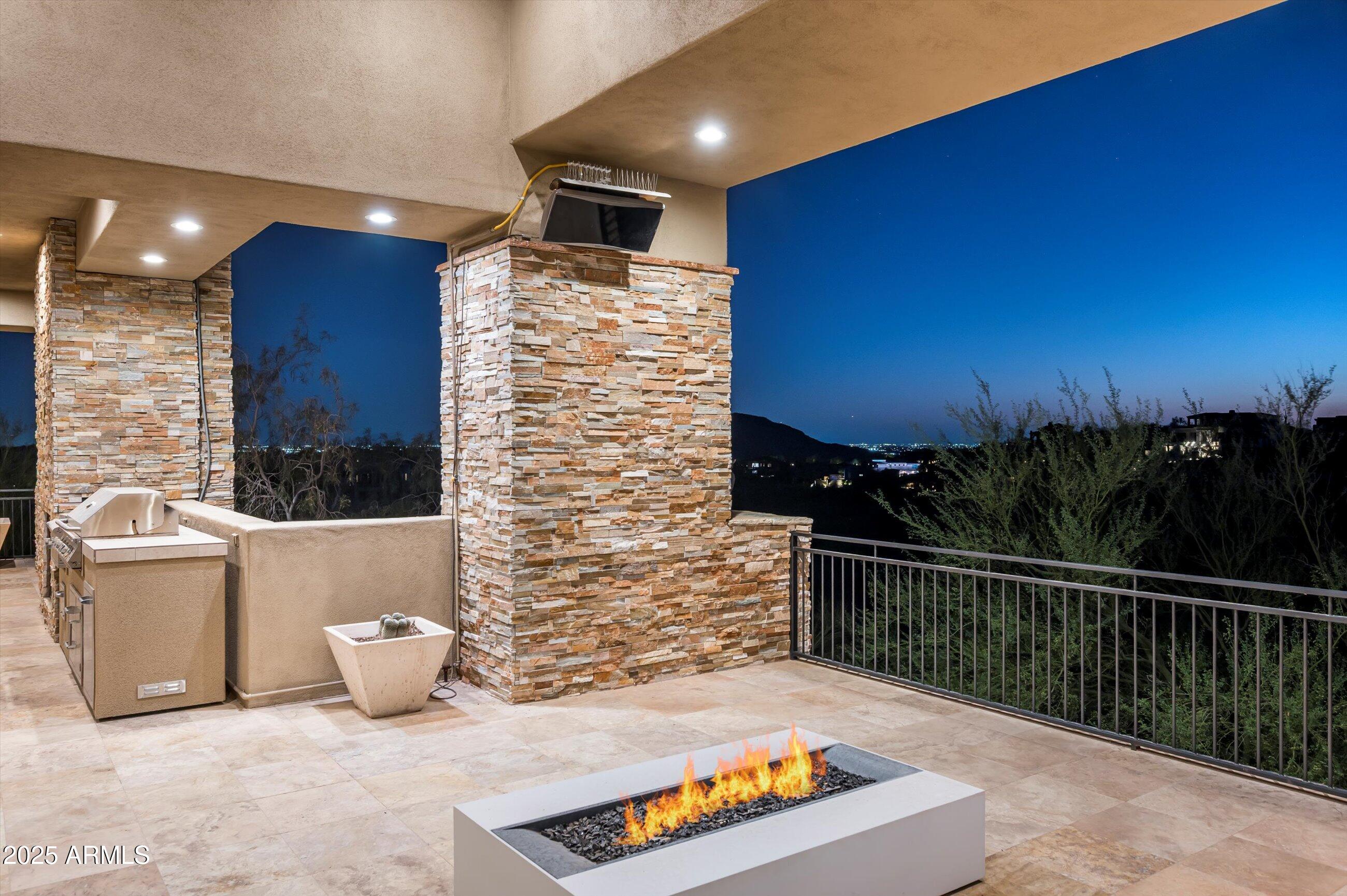 9732 N FIRERIDGE Trail