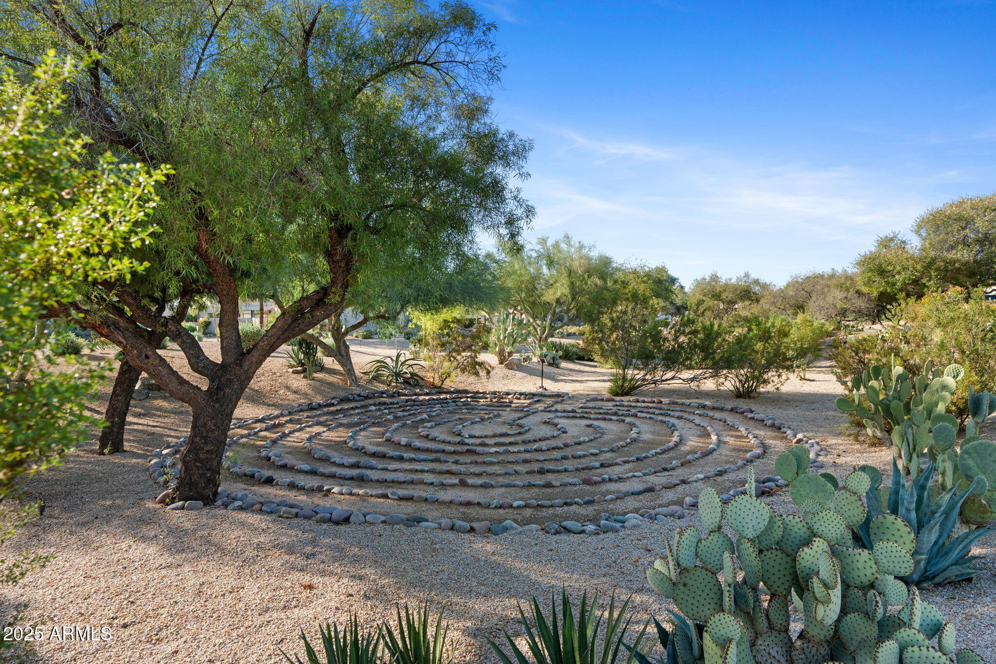 8510 E VISTA BONITA Drive