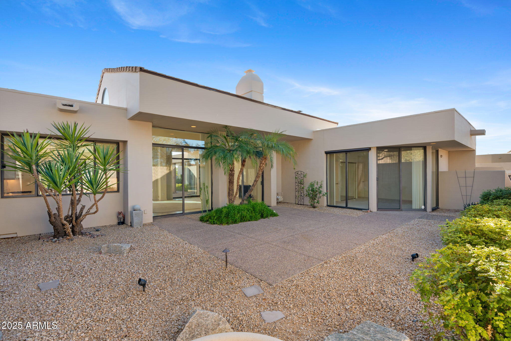 8510 E VISTA BONITA Drive