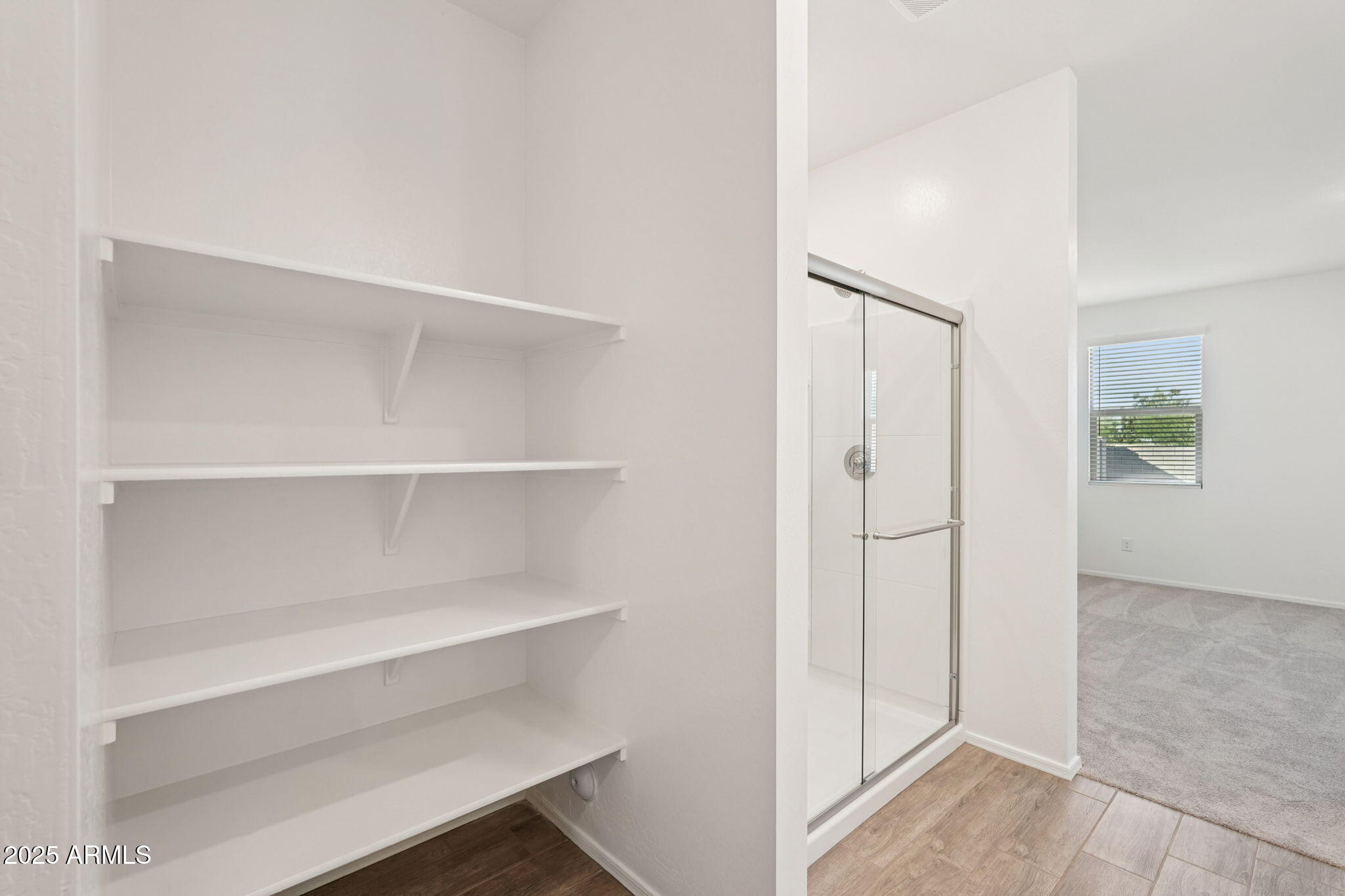 24152 W BOWKER Street