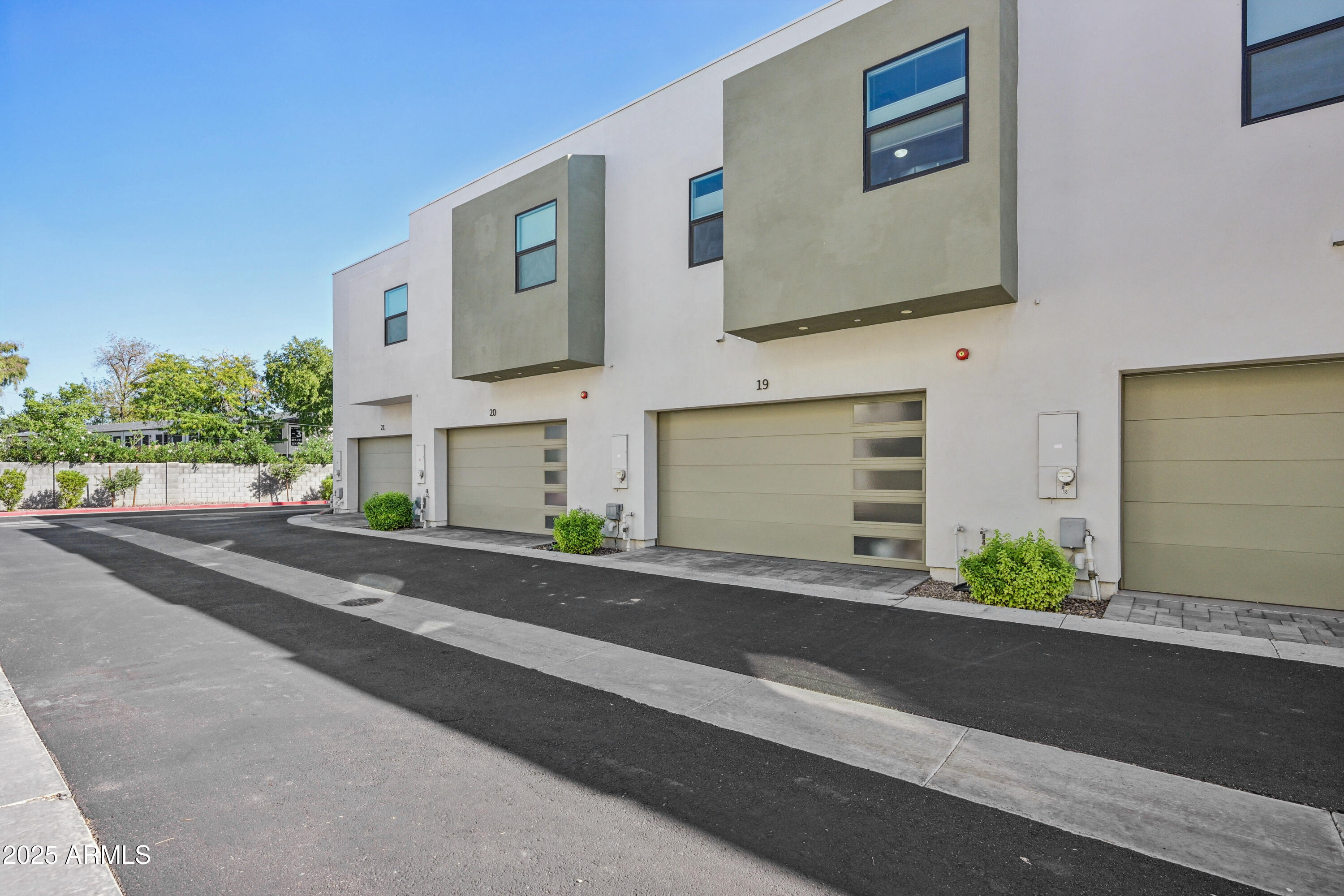 5151 N 13TH Place, 19