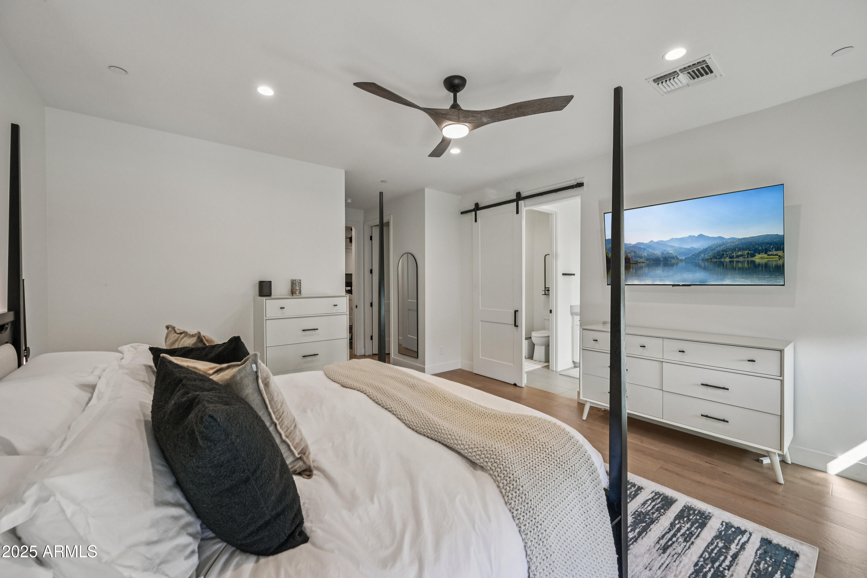 5151 N 13TH Place, 19