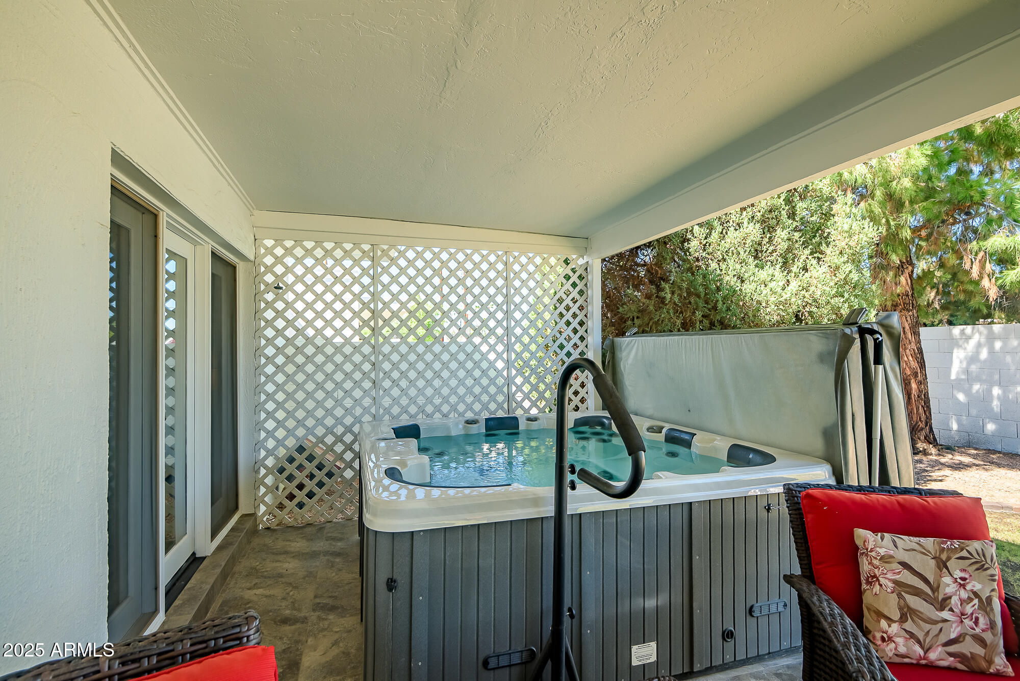 110 E PIPING ROCK Road